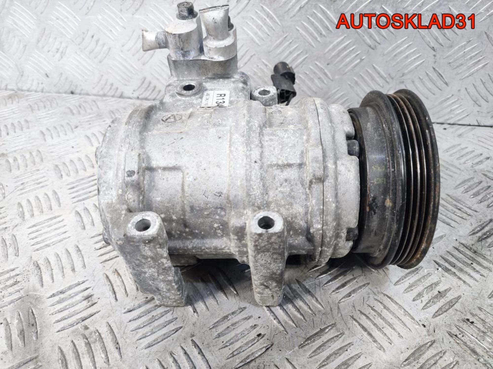 Компрессор кондиционера Hyundai Elantra 1615022600, 4000 рублей, Дубовое