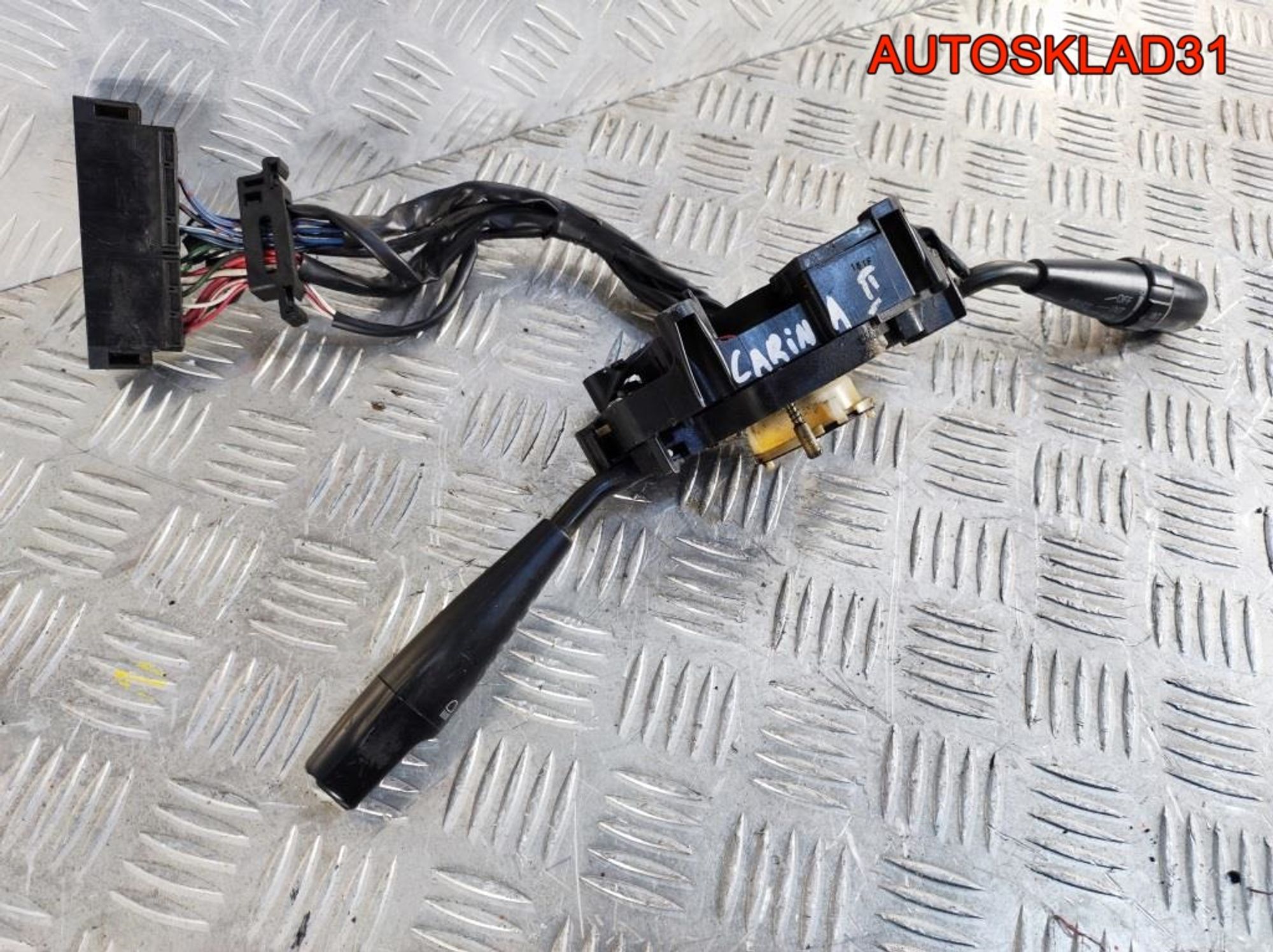 Переключатель подрулевой Toyota Carina 843102G751, 1700 рублей, Дубовое