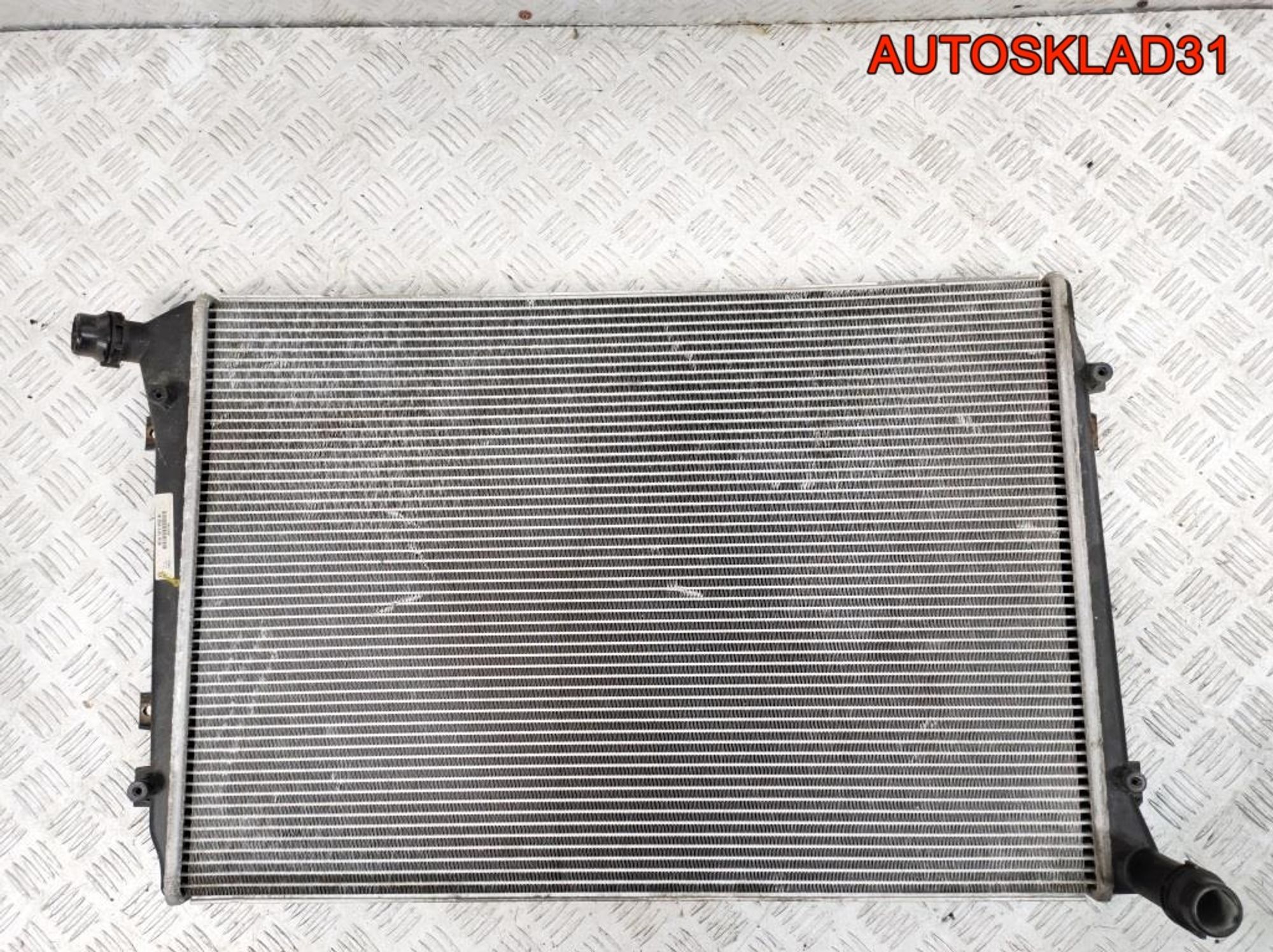 Радиатор основной VW Passat B6 2,0 Дизель 3C0121253R, 5000 рублей, Дубовое