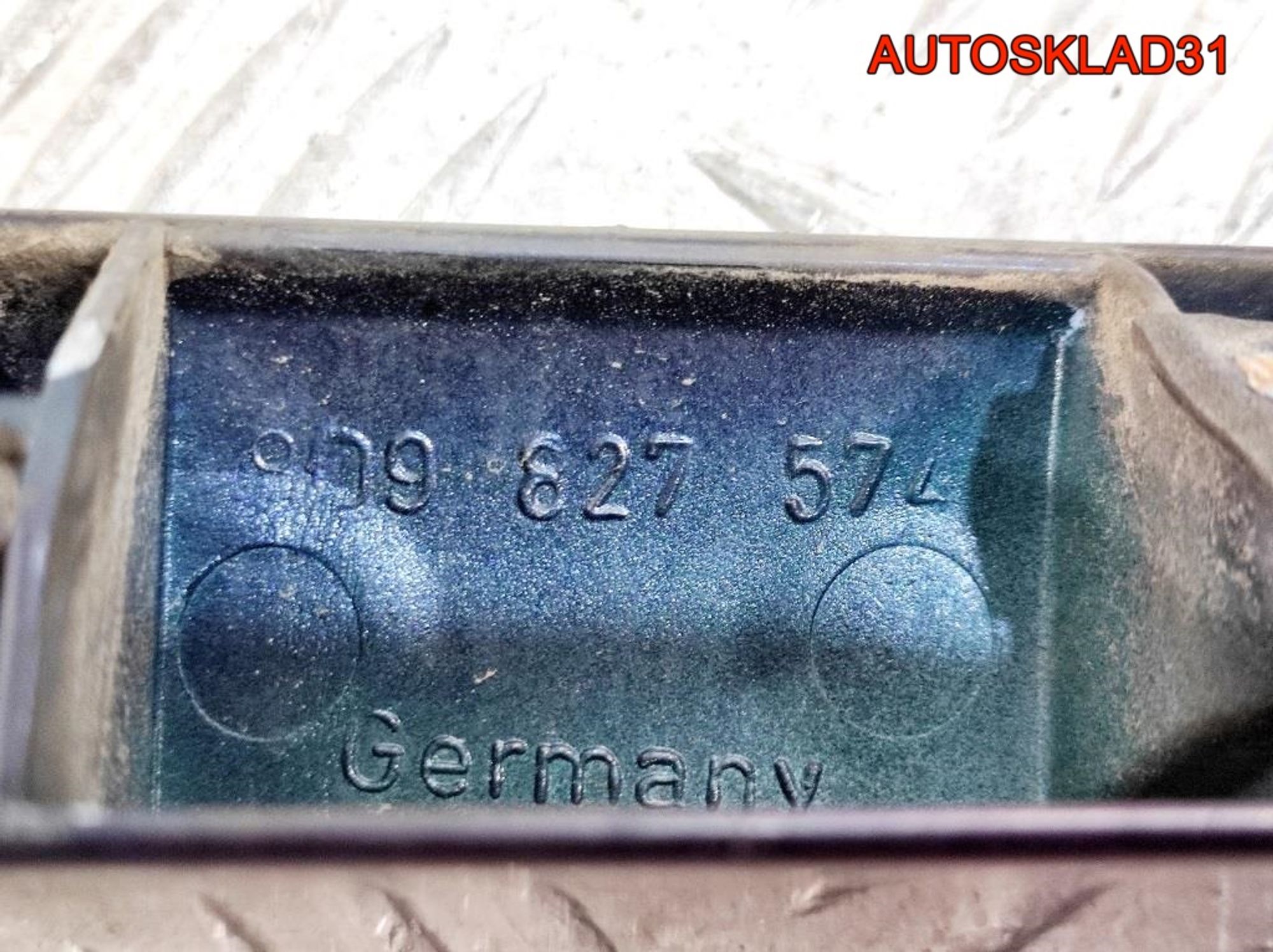 Накладка двери багажника Audi A3 8L 8D9827574, 3200 рублей, Дубовое