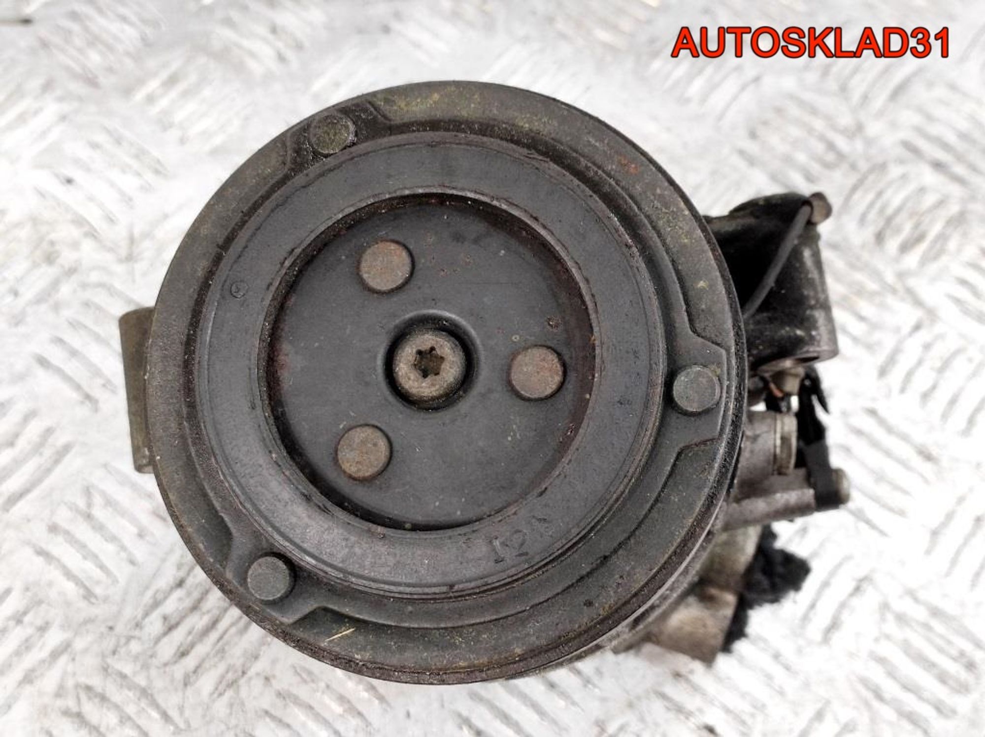 Компрессор кондиционера BMW E46 2.0 N42B20 64526908660, 5000 рублей, Дубовое