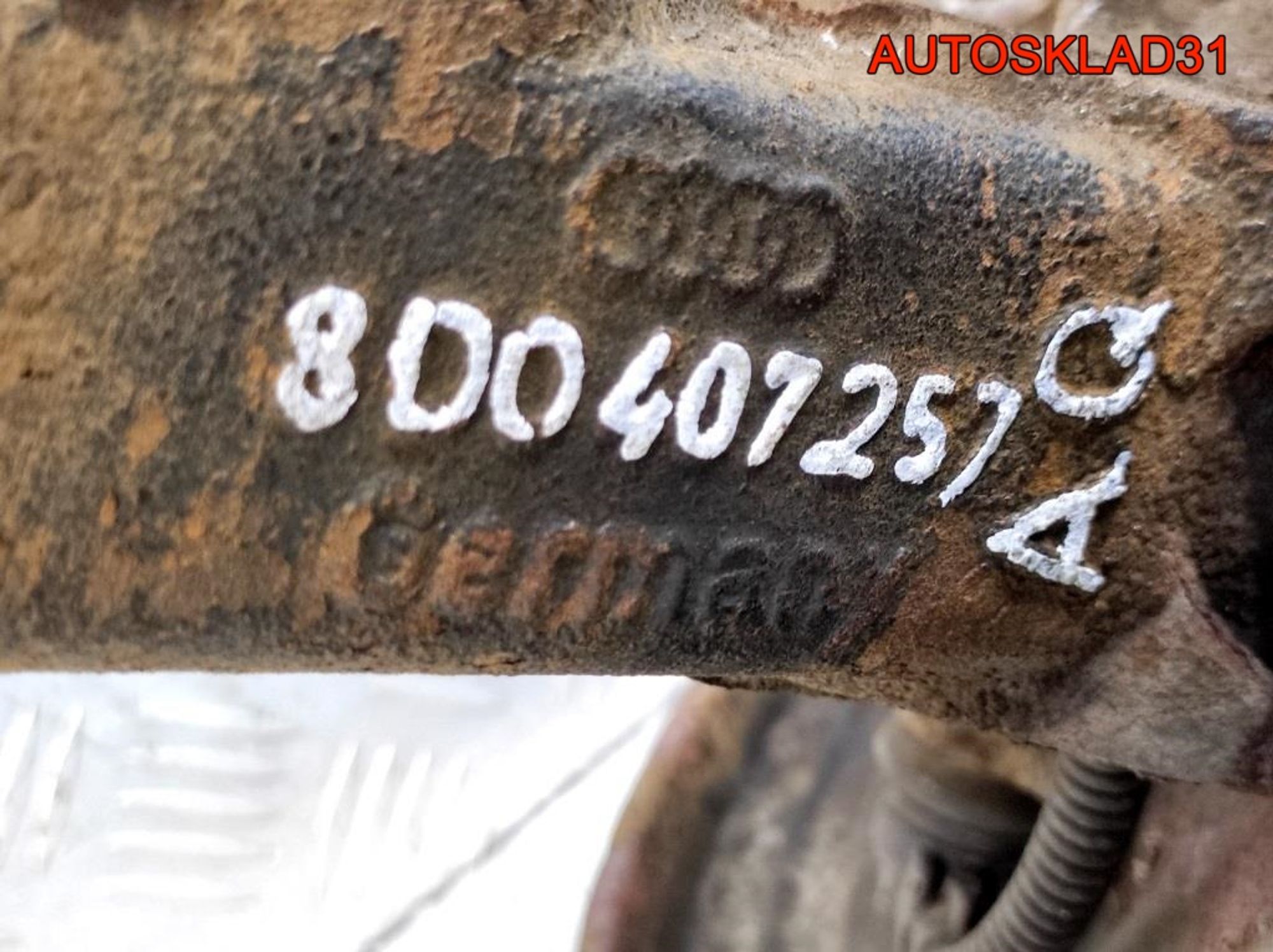 Кулак передний левый VW Passat B5 8D0407257AQ, 1200 рублей, Дубовое