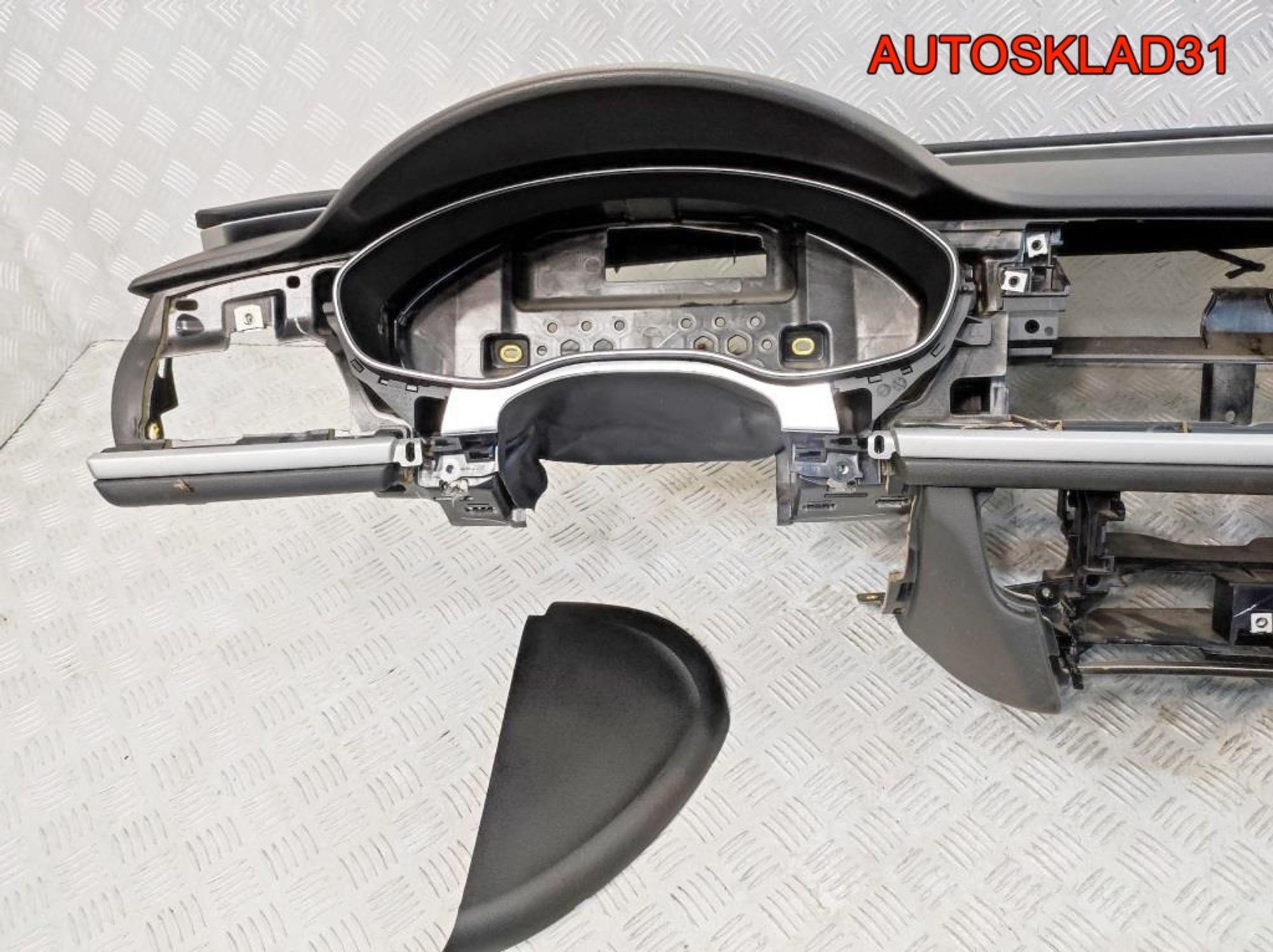 Торпедо Голое Audi A6 C7 4G 4G185700124A, 35000 рублей, Дубовое