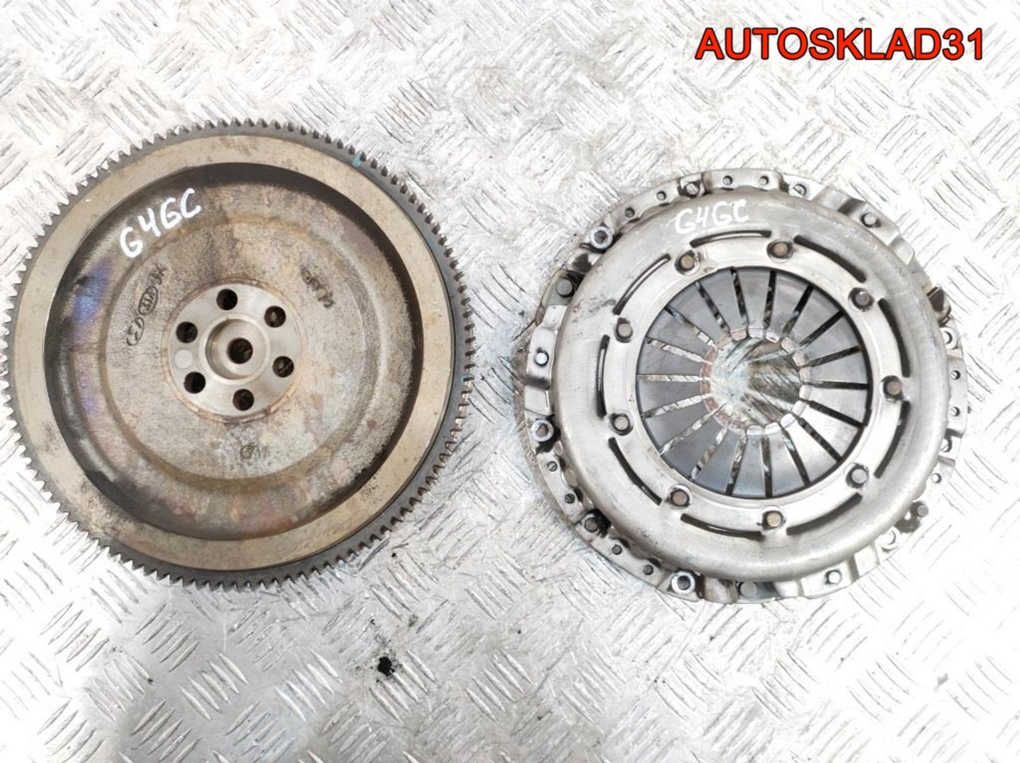 Маховик с корзиной Kia Sportage 2 2.0 G4GC Бензин, 4000 рублей, Дубовое