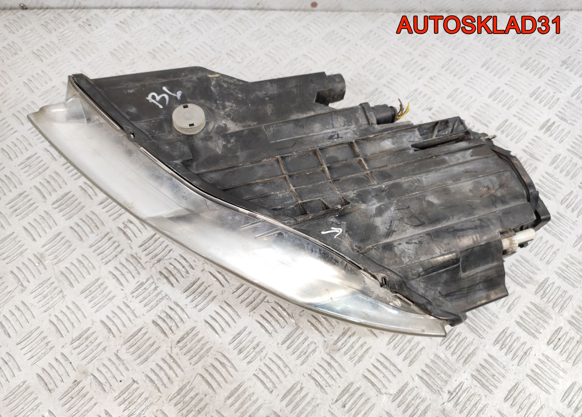Фара правая адаптивный ксенон ДЕФЕКТ VW Passat B6 3C0941752K, 10000 рублей, Дубовое