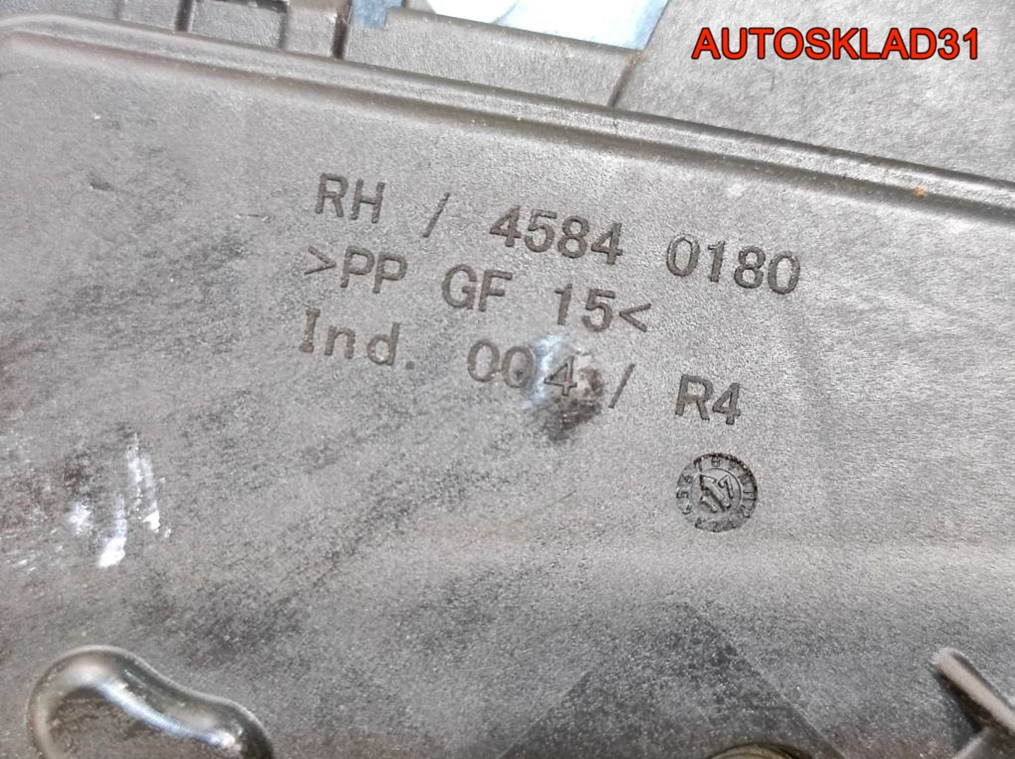 Замок двери передней правой Skoda Rapid 5TB837016A, 4100 рублей, Дубовое