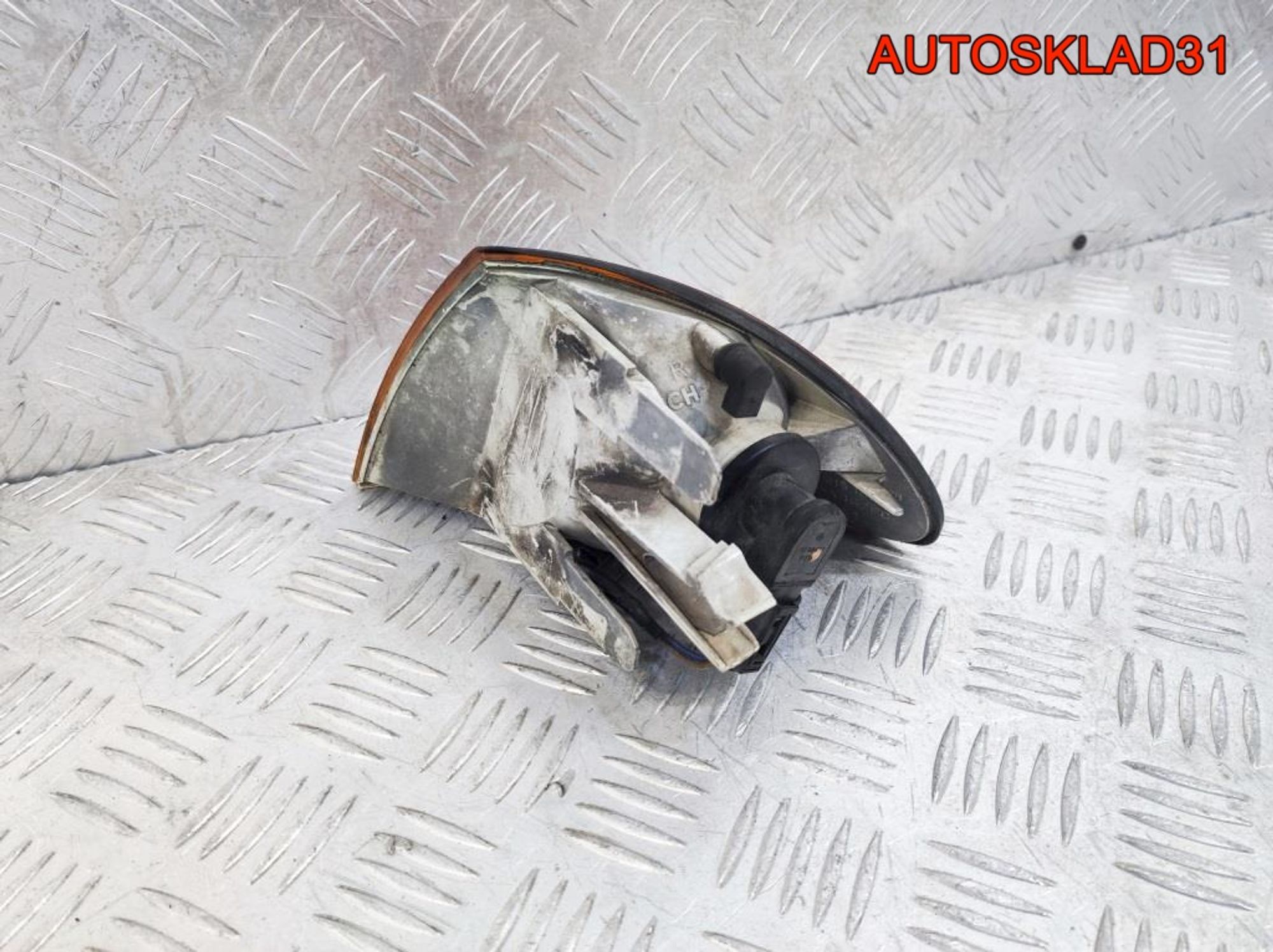 Указатель поворота правый BMW E46 63136902766, 900 рублей, Дубовое