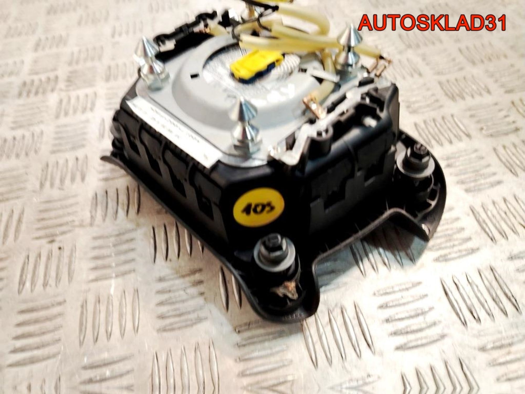 Подушка безопасности в руль Volkswagen 2004-2010 2K0880201A, 3000 рублей, Дубовое
