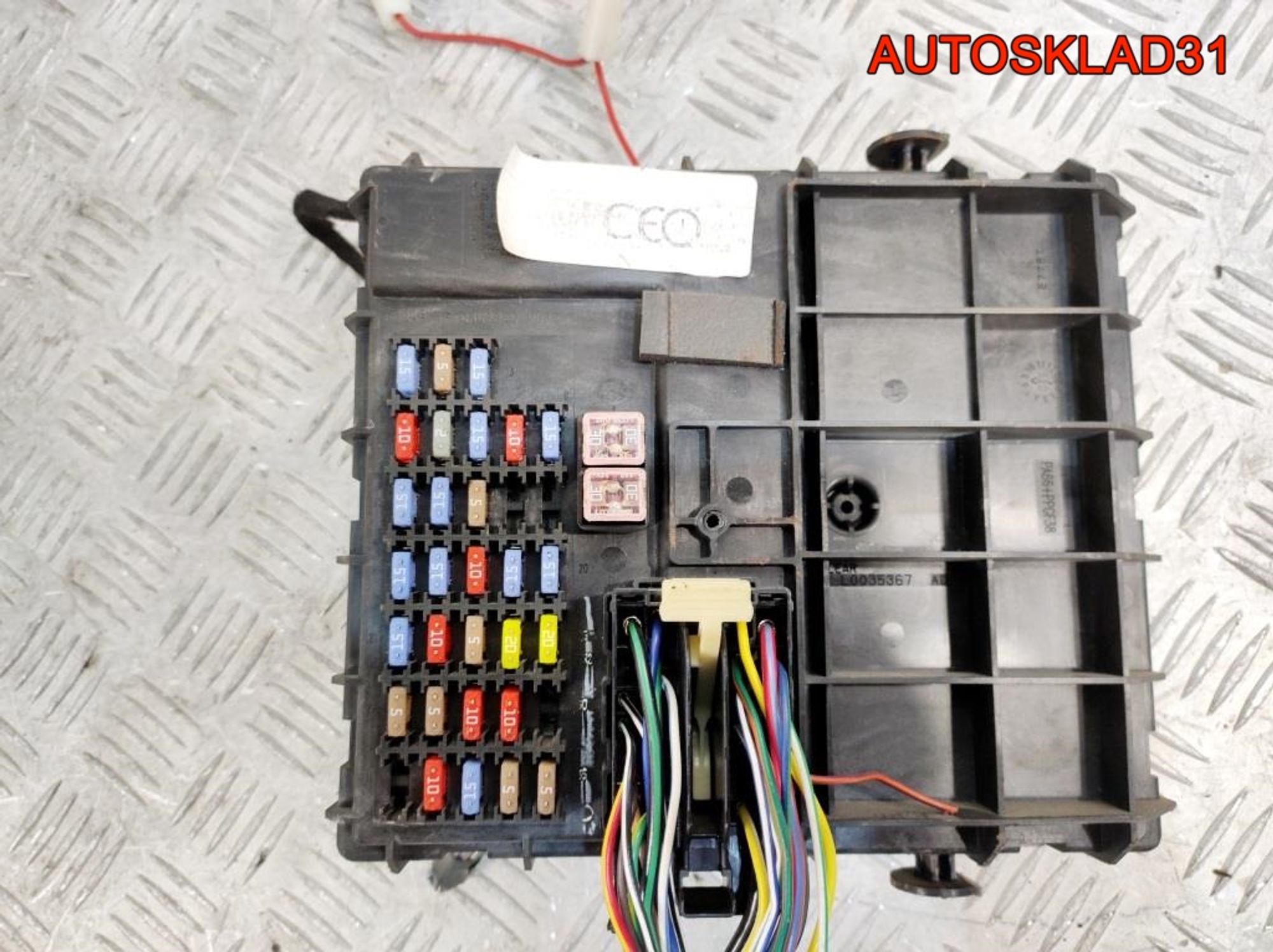 Блок предохранителей Ford Maverick 2 6L8T14B476HC, 18000 рублей, Дубовое