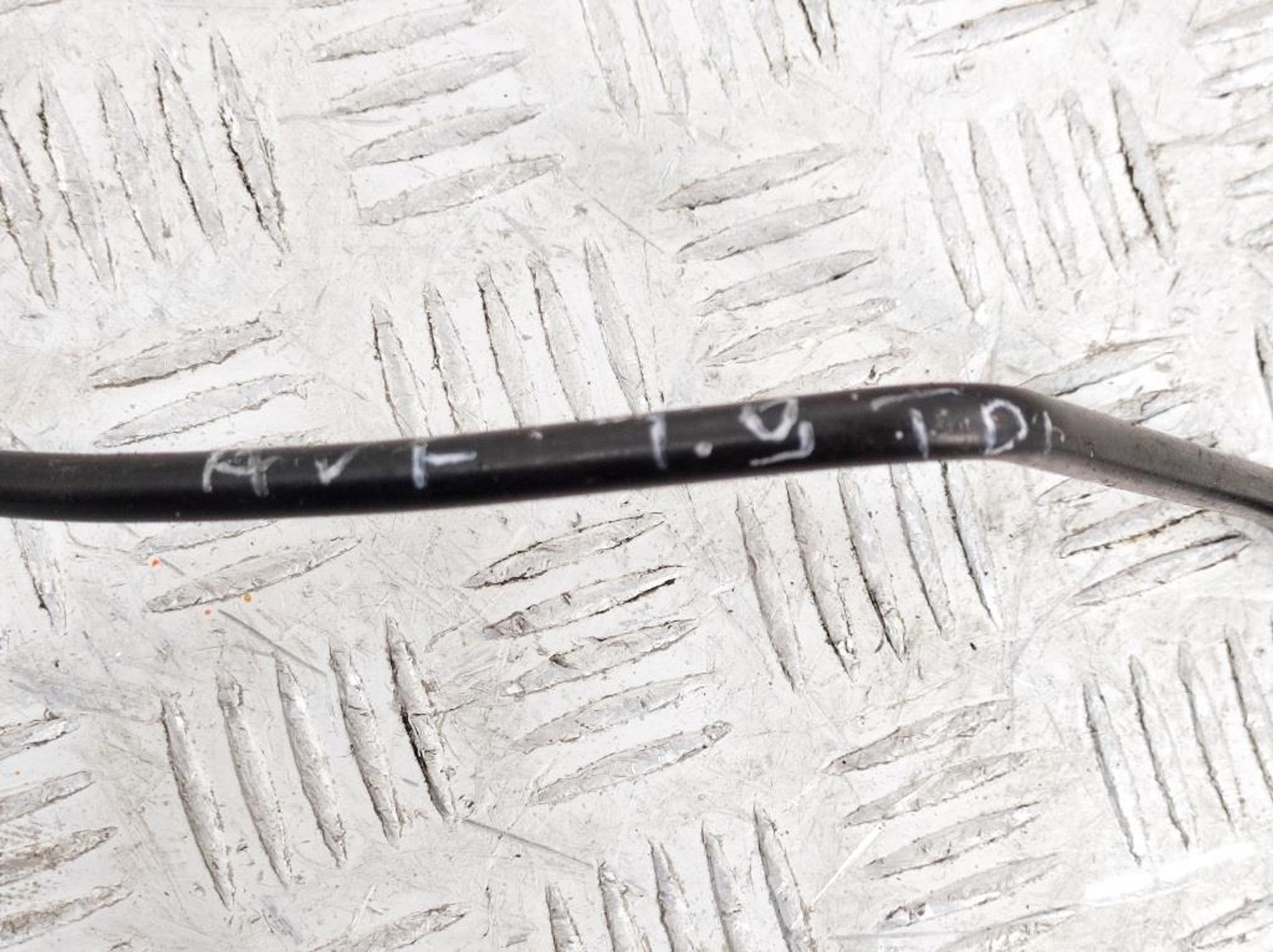 Трубка турбины VW Passat B5+ 1,9 AVF Дизель 038145771L, 3000 рублей, Дубовое