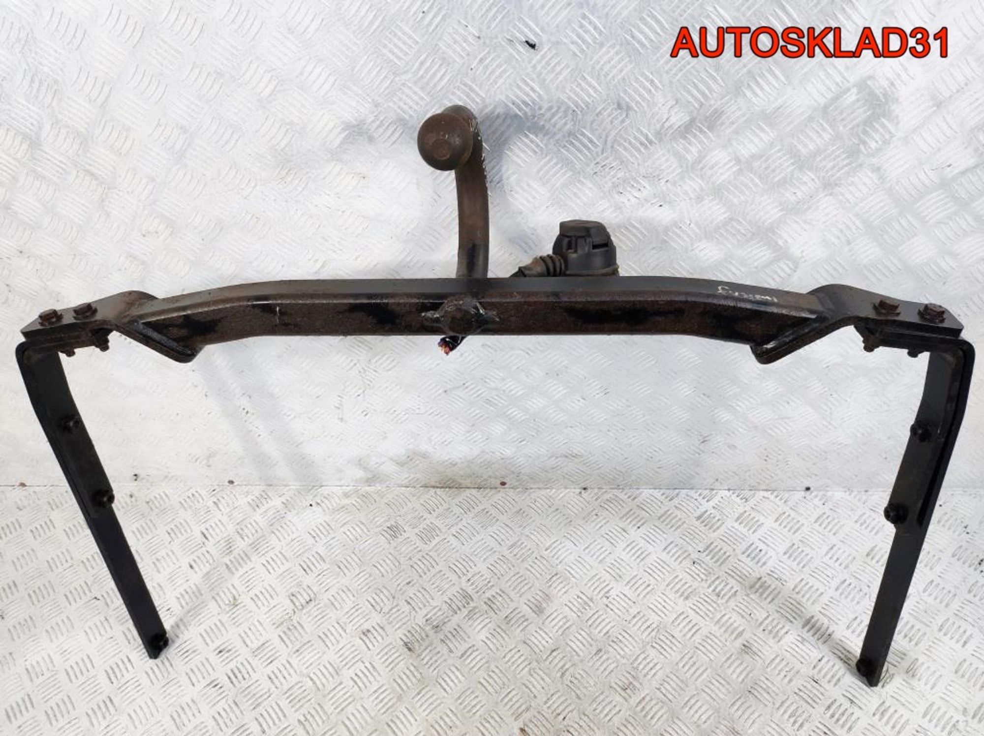 Фаркоп Ford Fusion 1717350, 9800 рублей, Дубовое