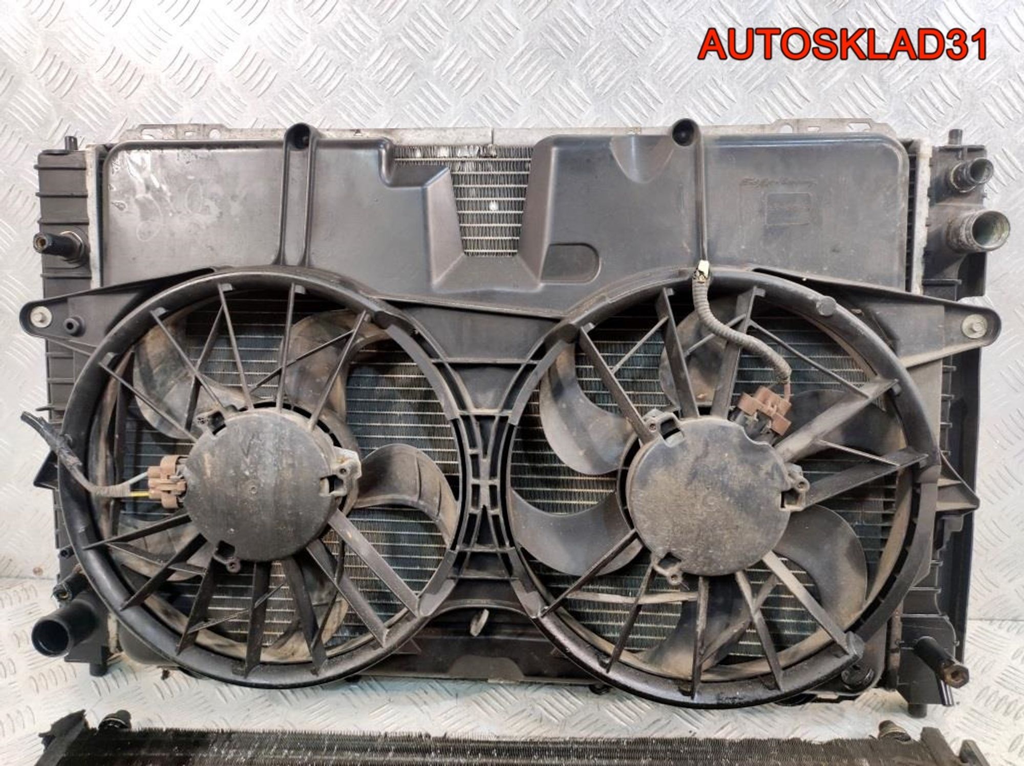 Кассета радиаторов Ford Maverick 2 3,0 7KB4 Бензин АКПП, 18000 рублей, Дубовое