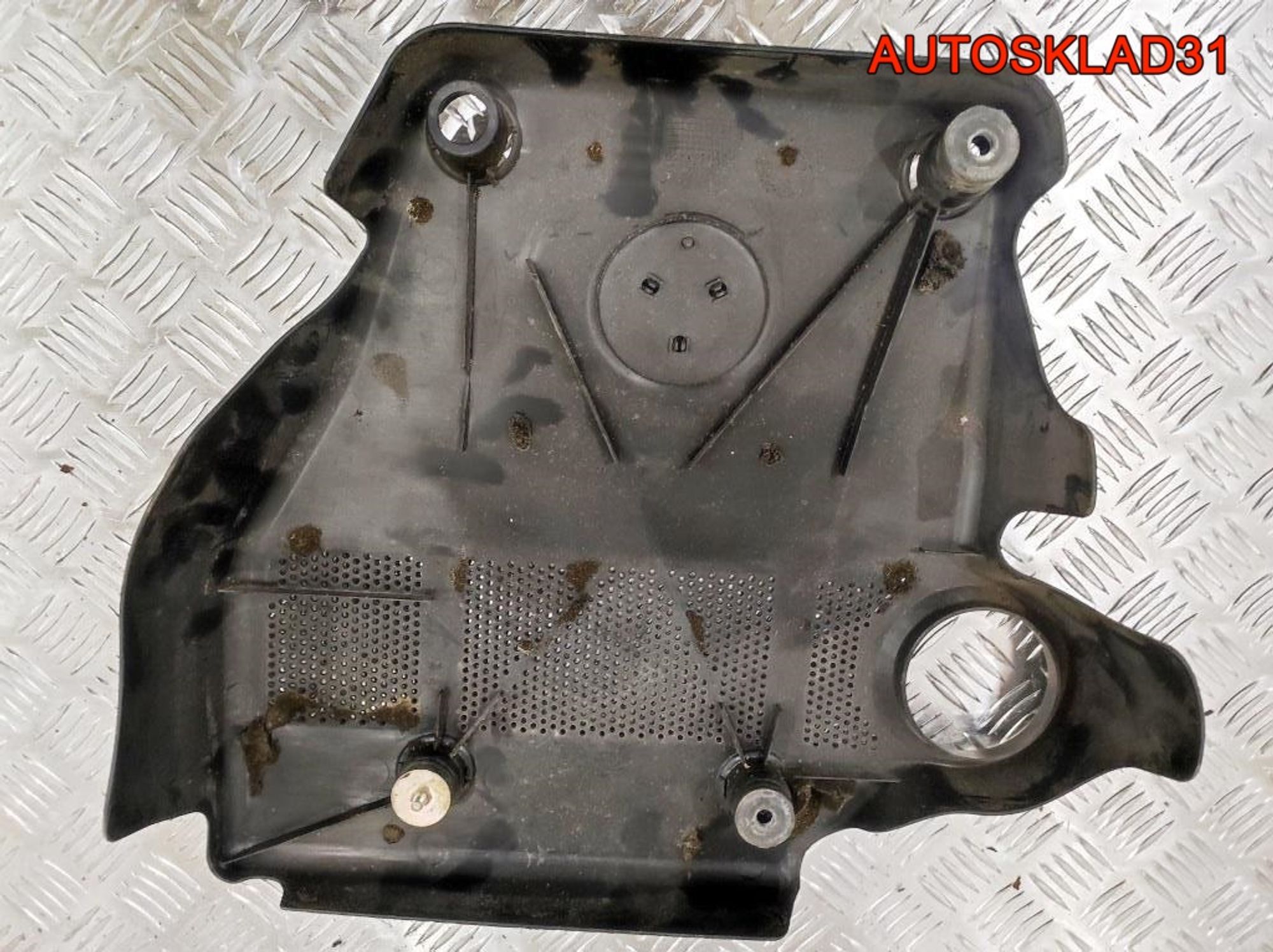 Декоративная крышка двигателя Audi A3 8L 06A103925N, 1400 рублей, Дубовое