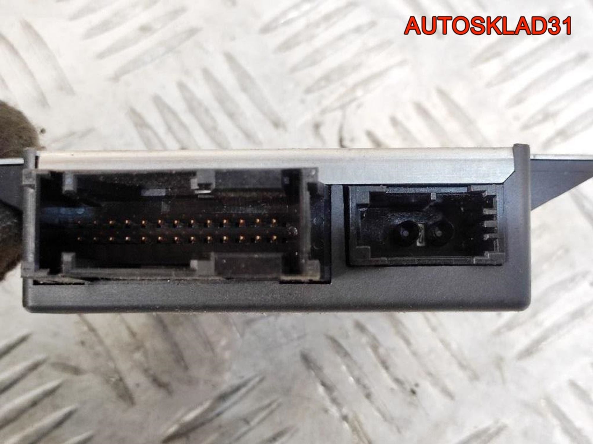 Блок комфорта Audi A6 C6 4F0907468D, 1000 рублей, Дубовое