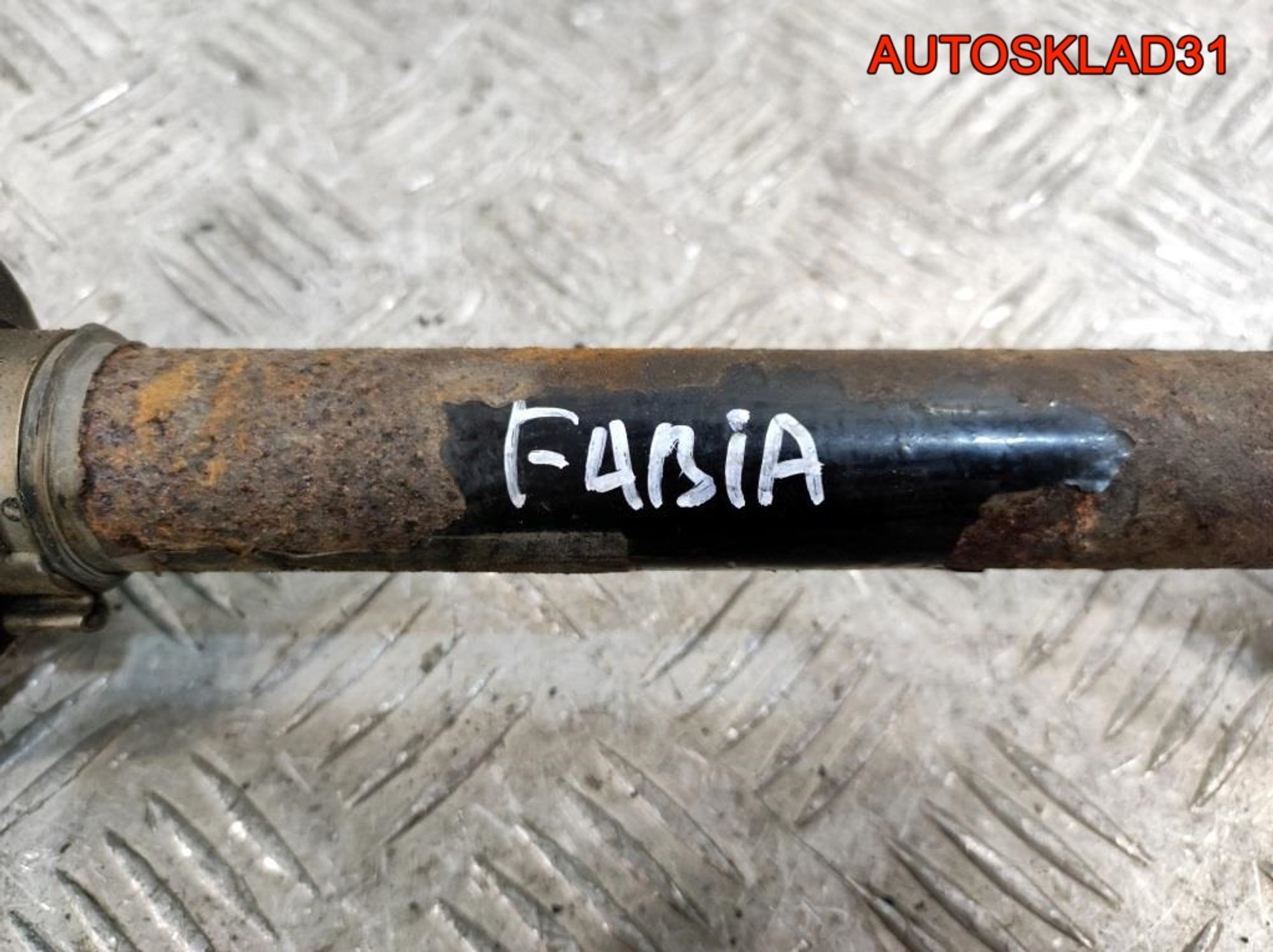 Полуось передняя левая Skoda Fabia 6Q0407271AT, 5000 рублей, Дубовое