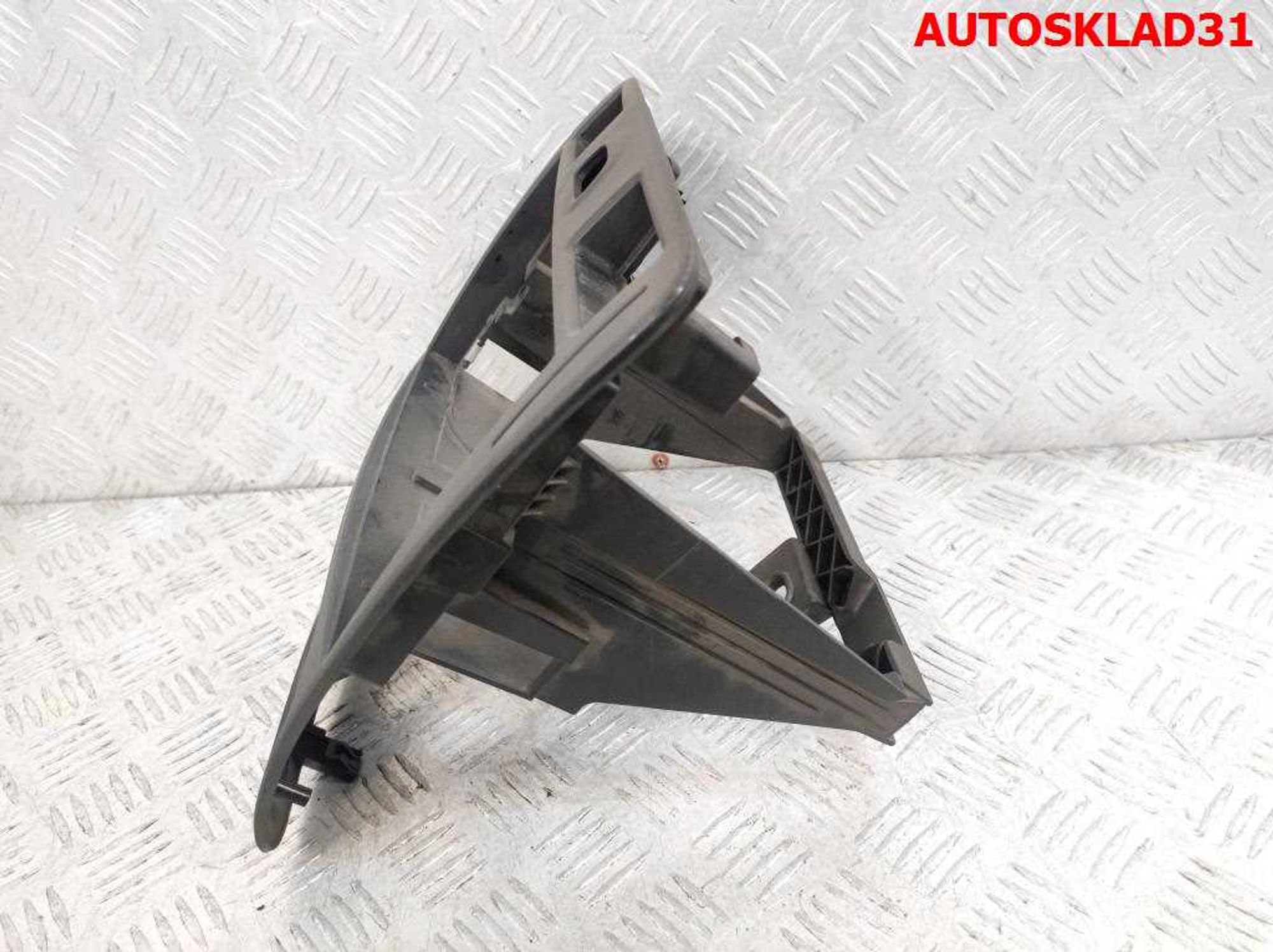 Рамка магнитолы Ford Fusion 1 6N11N047A04, 1000 рублей, Дубовое