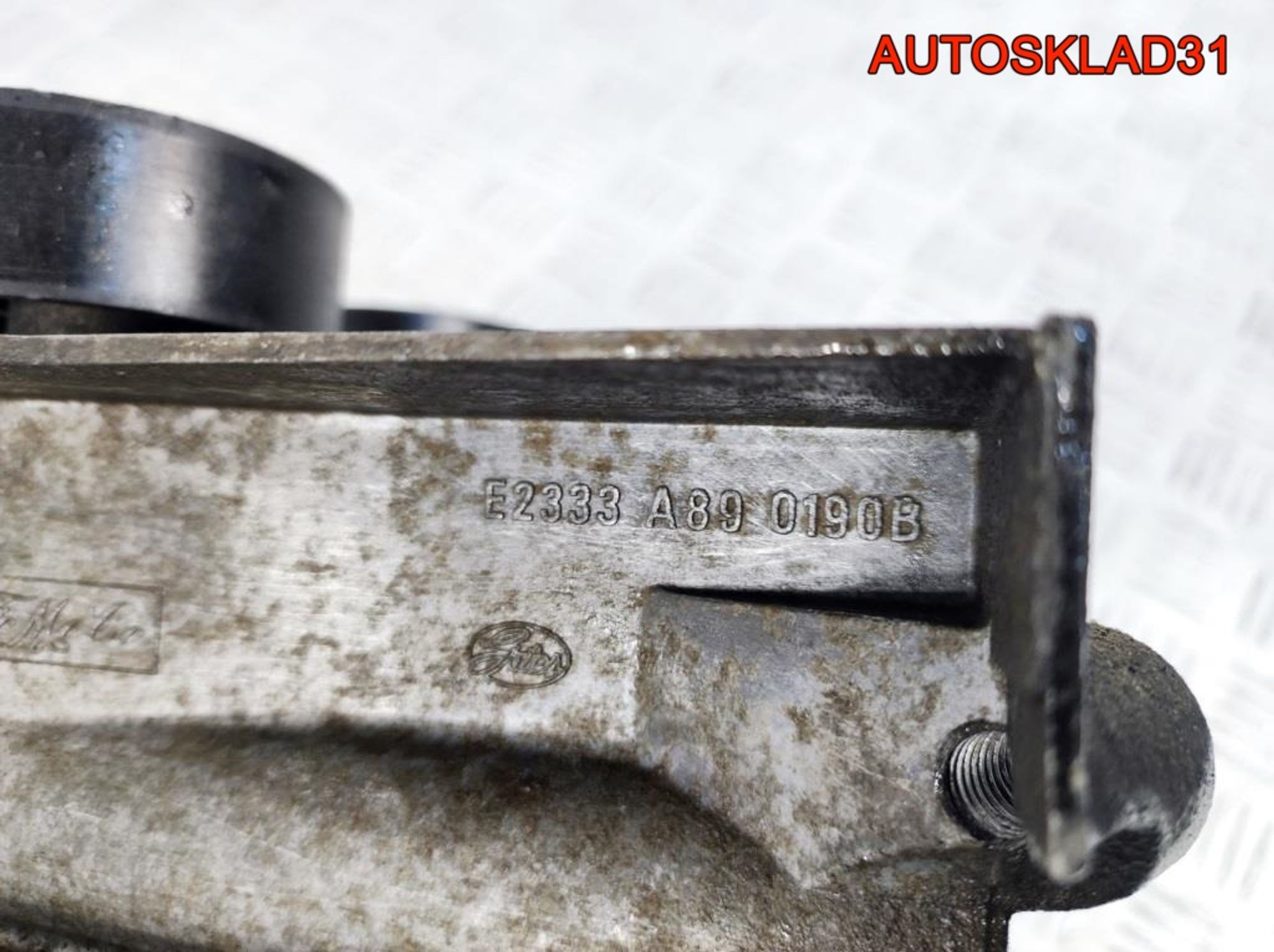 Кронштейн генератора Ford Fiesta Mk5 А9А 1149701, 1300 рублей, Дубовое