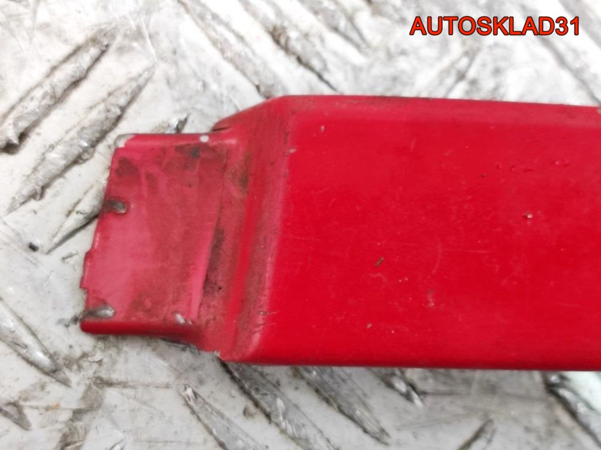 Планка под фару левая Audi A6 C4 4A0853207D, 1200 рублей, Дубовое