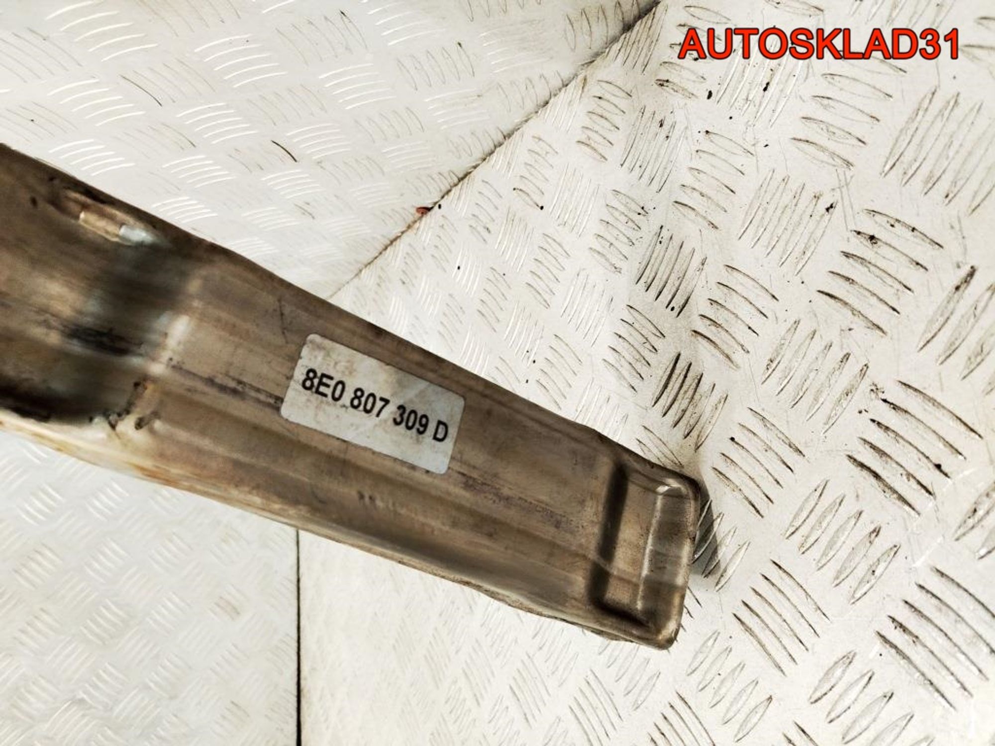 Фаркоп со съёмным крюкoм Audi A4 B6 Combi 8E0807309D, 20000 рублей, Дубовое