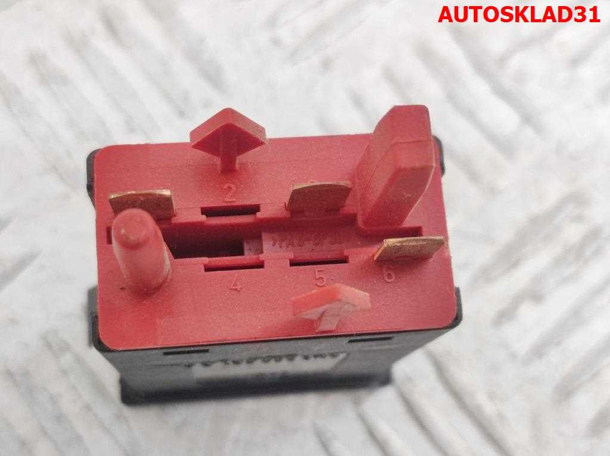 Кнопка стояночного тормоза Volkswagen Lupo 6E0919211A, 1500 рублей, Дубовое