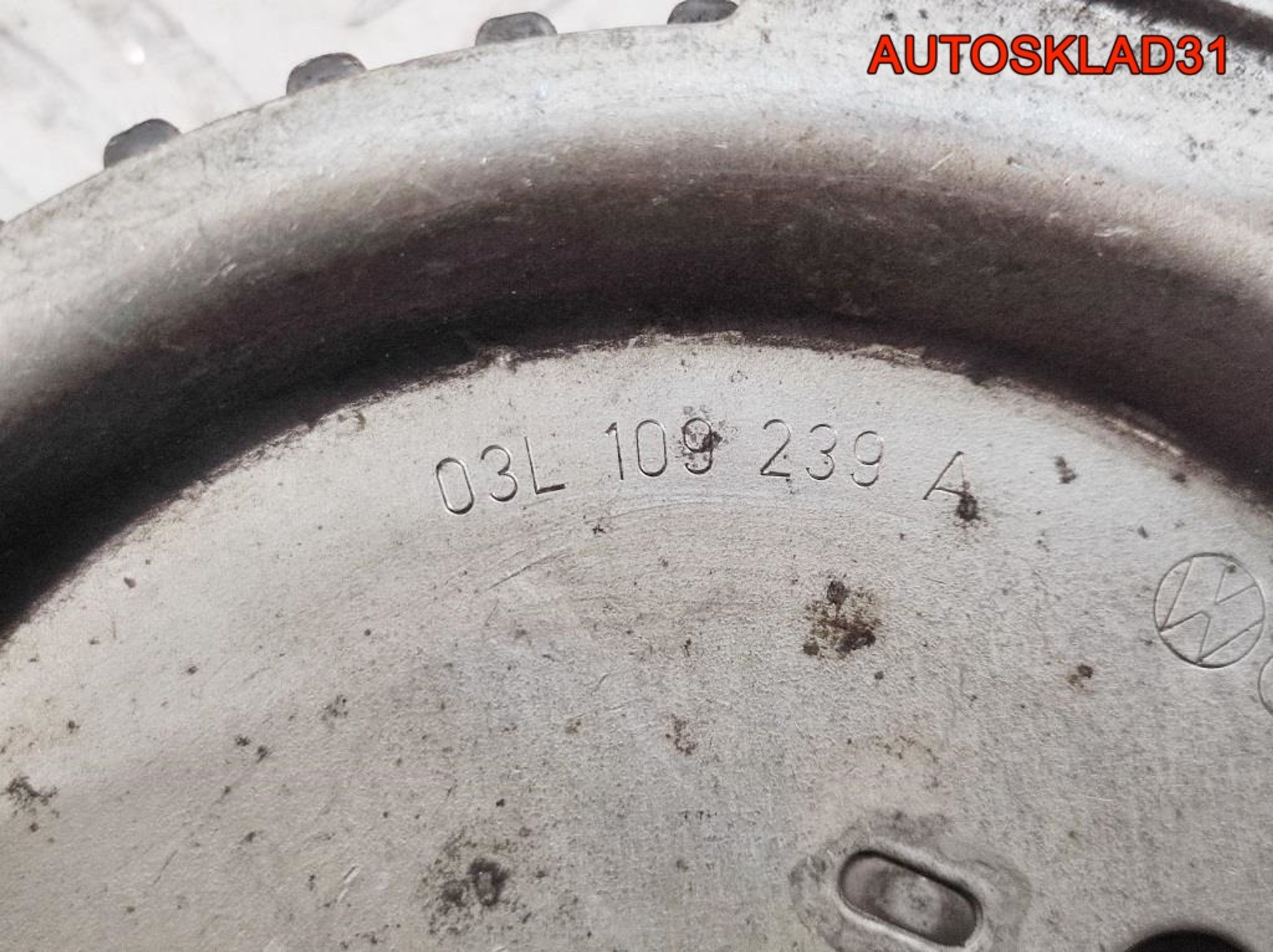 Шестерня распредвала VW Touran 2,0 Дизель 038109111E, 2000 рублей, Дубовое