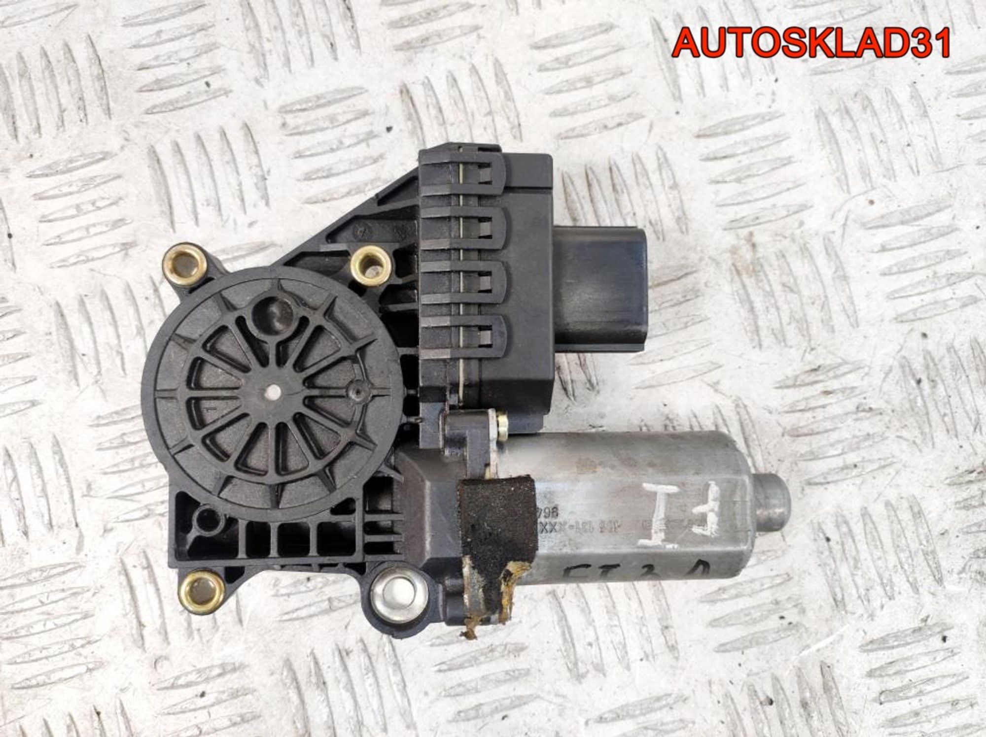 Моторчик стеклоподъемника з/л Ford Focus 1 0130821903, 700 рублей, Дубовое