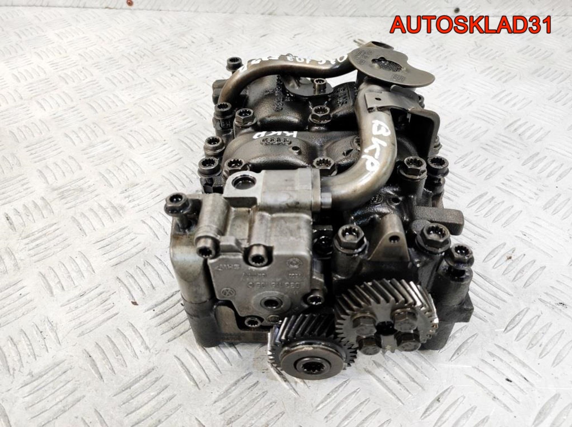 Насос масляный VW Passat B6 2.0 BKP 03G115105C, 9800 рублей, Дубовое