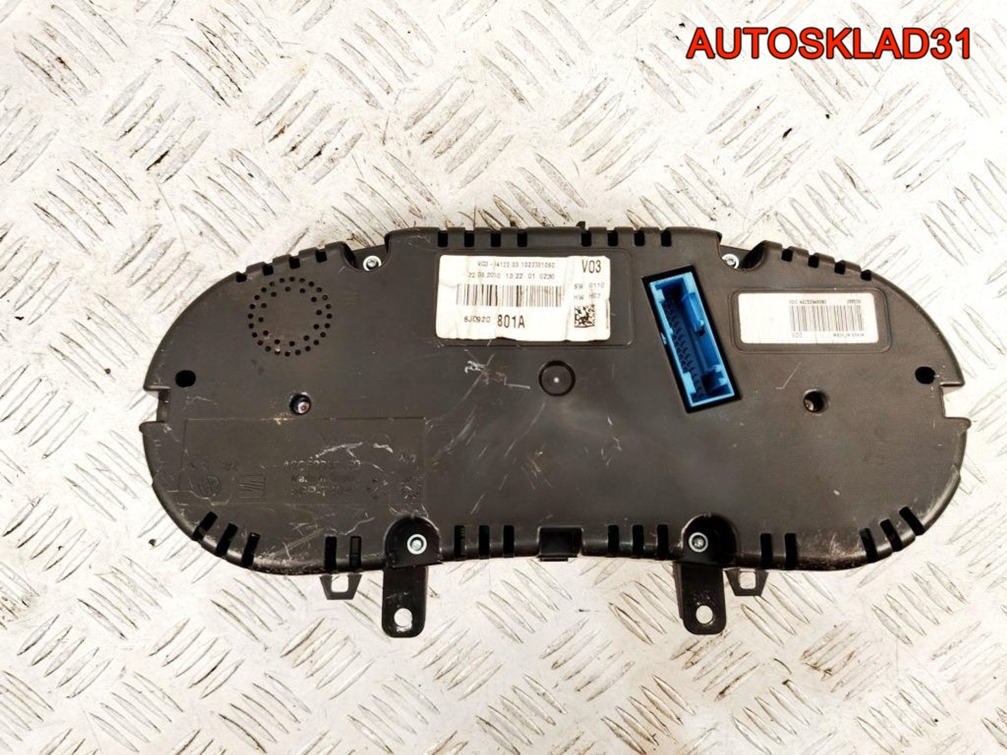 Панель приборов Seat Ibiza 4 6J0920801A 1,4 Дизель, 4500 рублей, Дубовое
