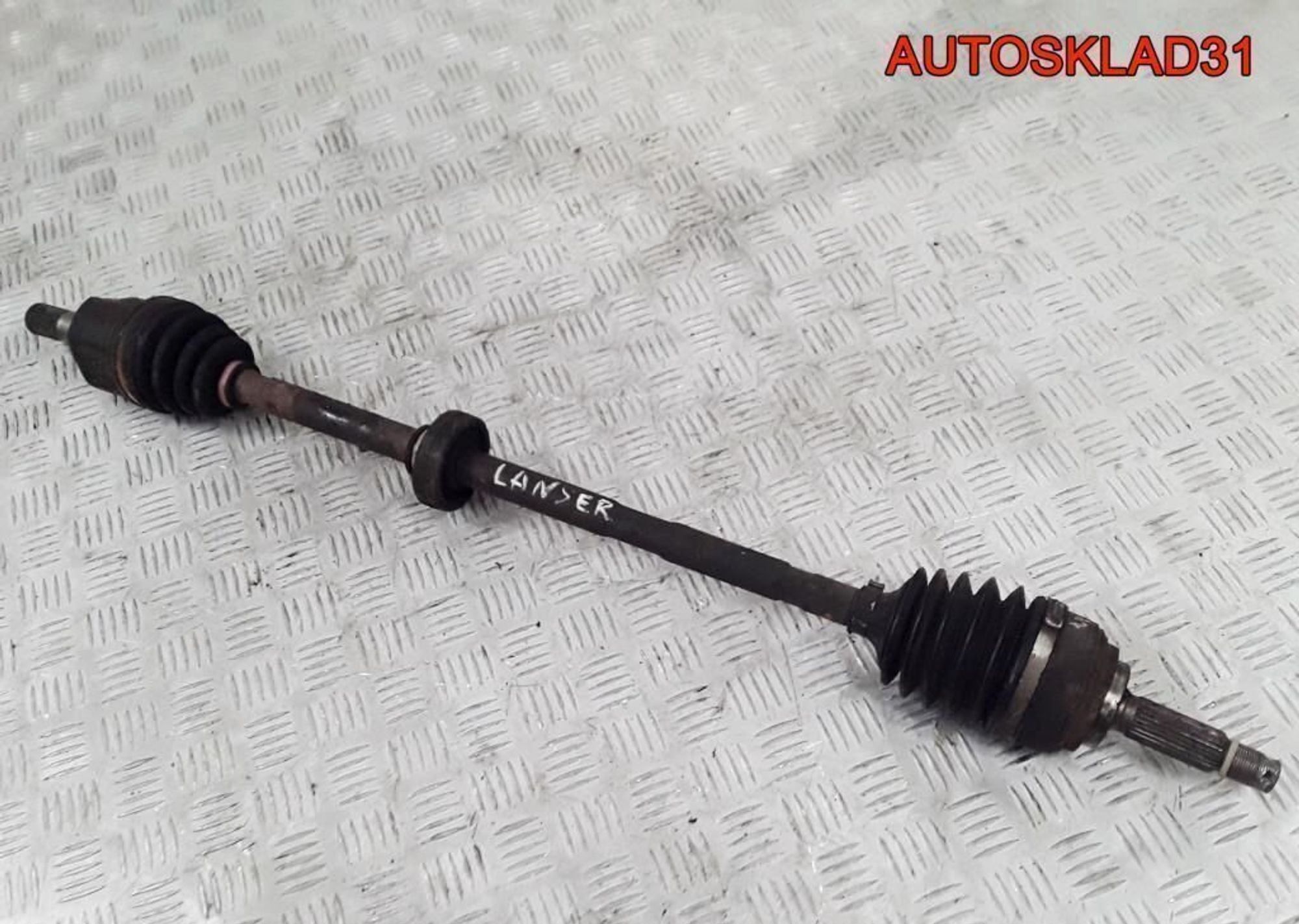 Полуось передняя правая Mitsubishi Lancer CB МКПП, 1800 рублей, Дубовое