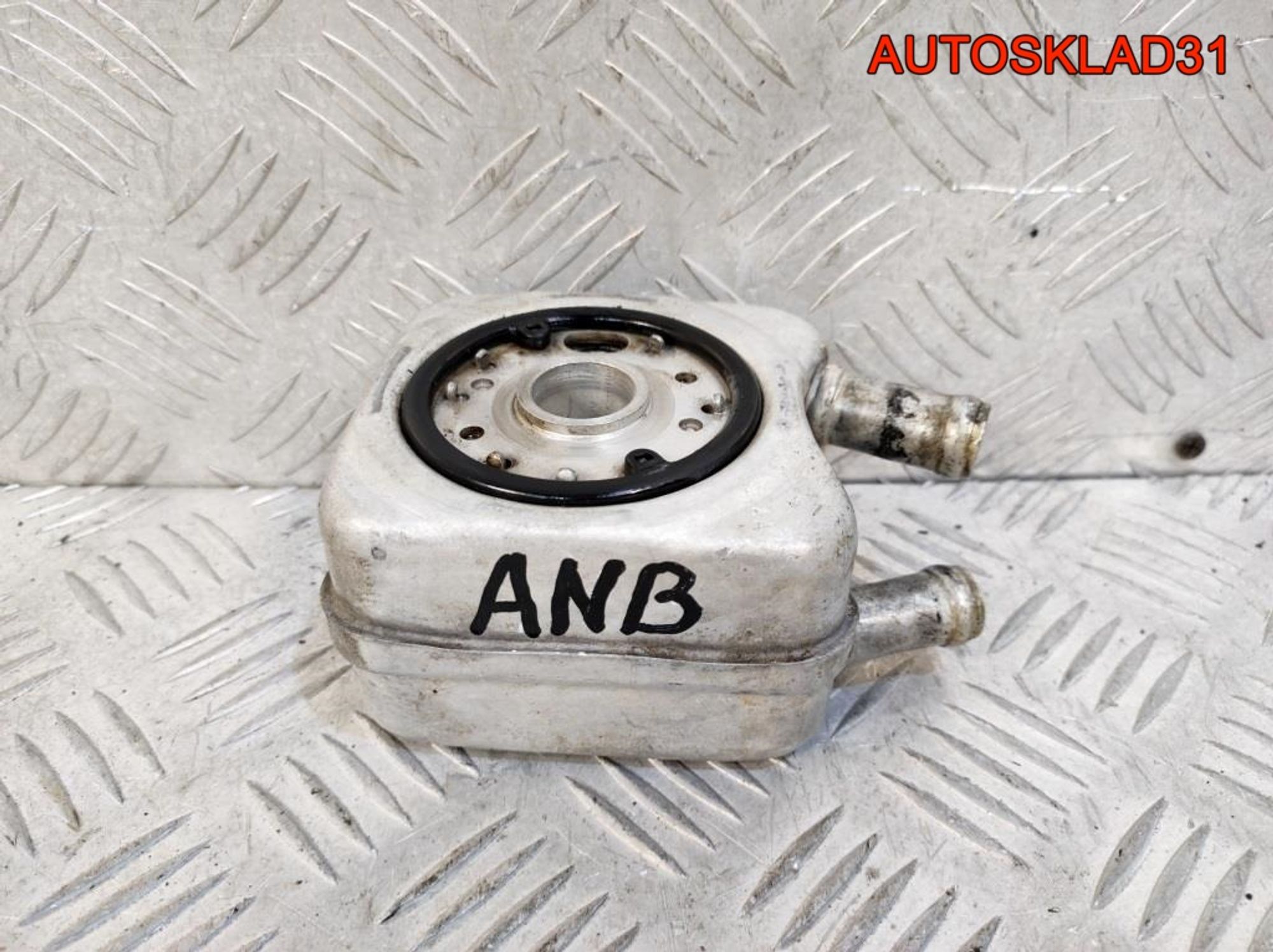 Теплообменник Audi A6 C5 1,8 ANB 028117021L, 900 рублей, Дубовое