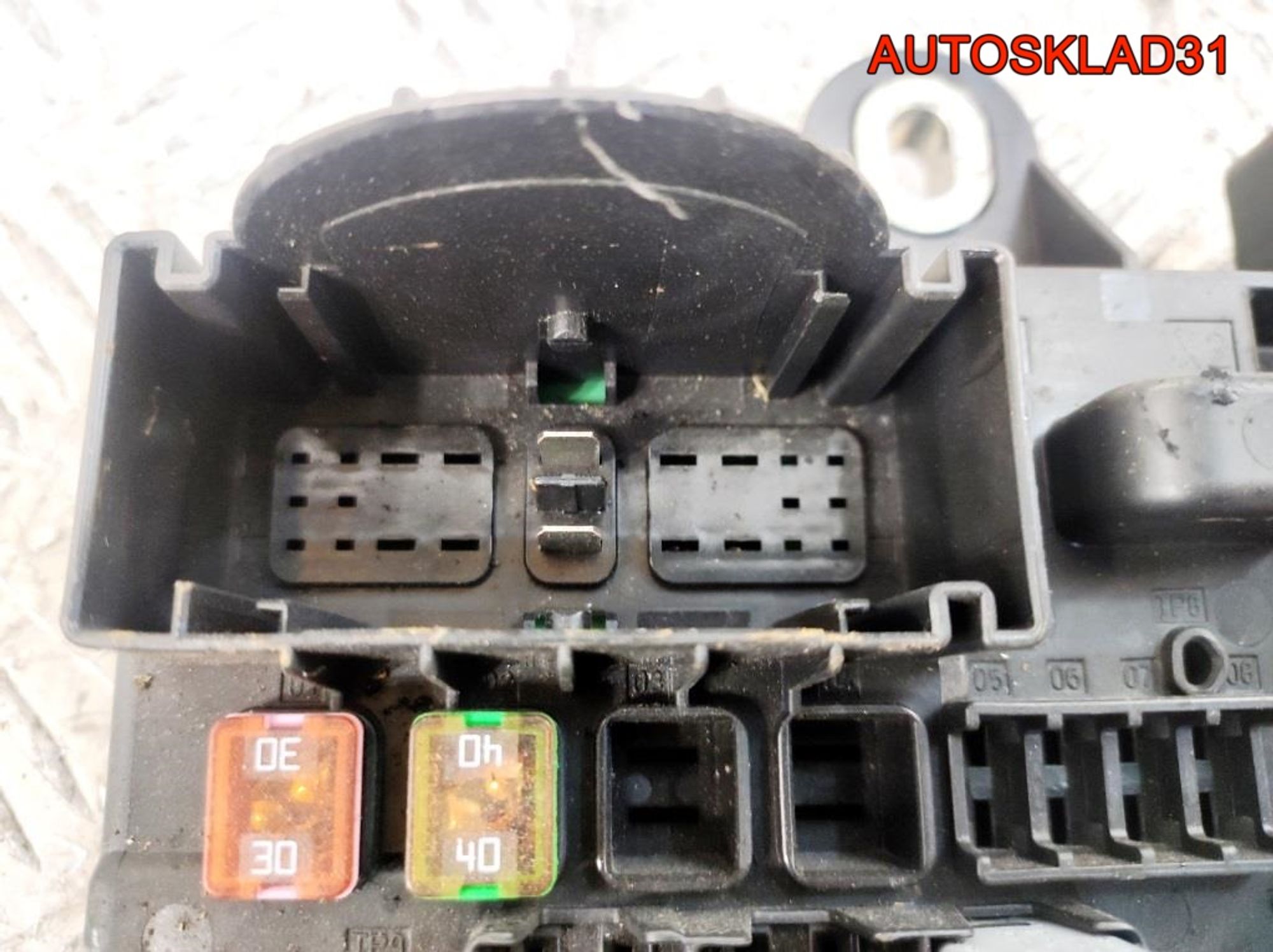 Блок предохранителей Opel Insignia A20DT 544949969, 2500 рублей, Дубовое