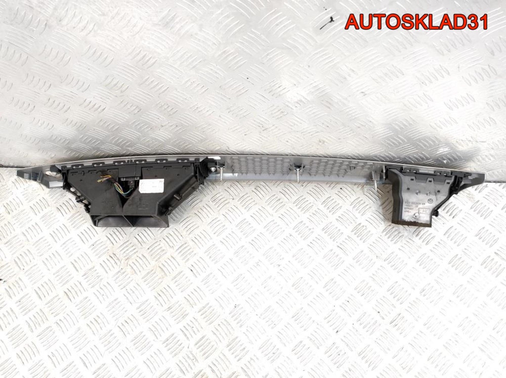 Дефлектор воздушный BMW E90 64226922634, 3000 рублей, Дубовое