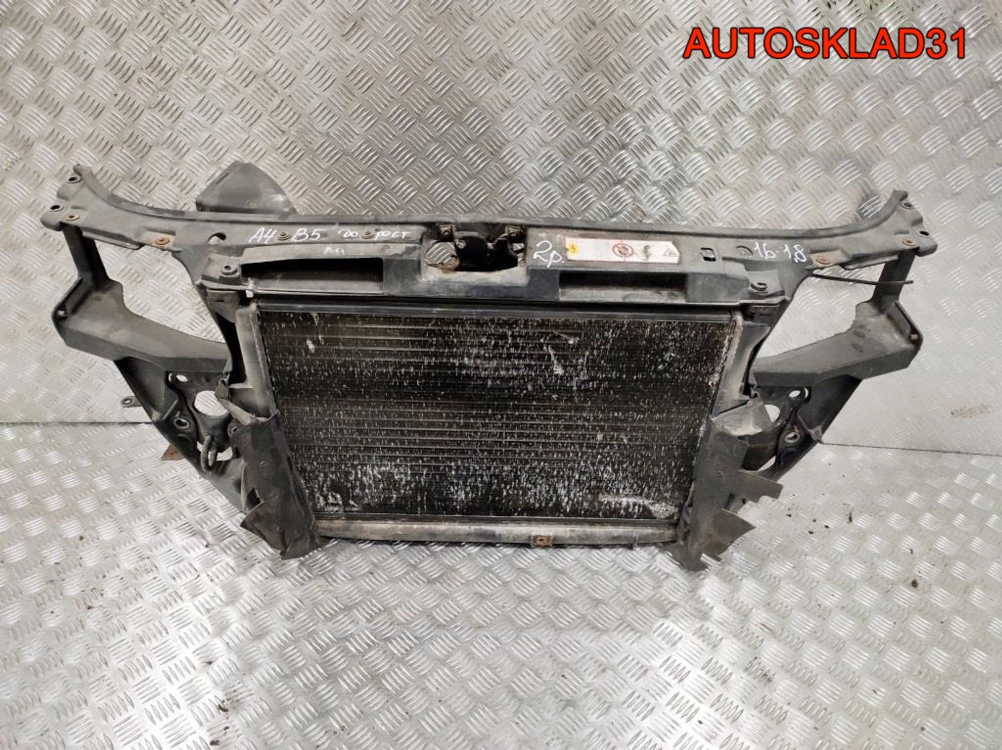 Панель передняя в сборе Audi A4 B5 Дорест 1,6-1,8 Бензин, 6000 рублей, Дубовое