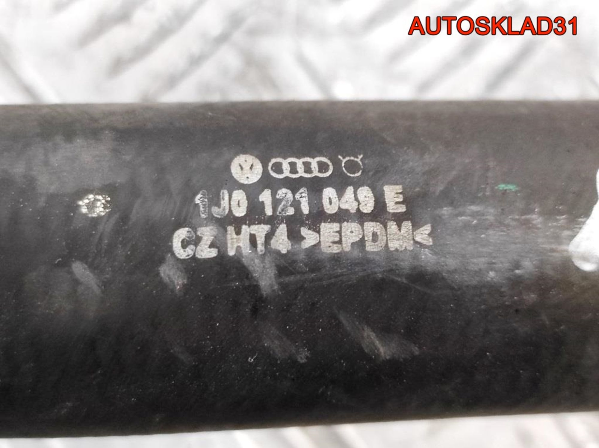 Патрубок радиатора VW Golf 4 1,4 Бензин 1J0121049E, 2500 рублей, Дубовое