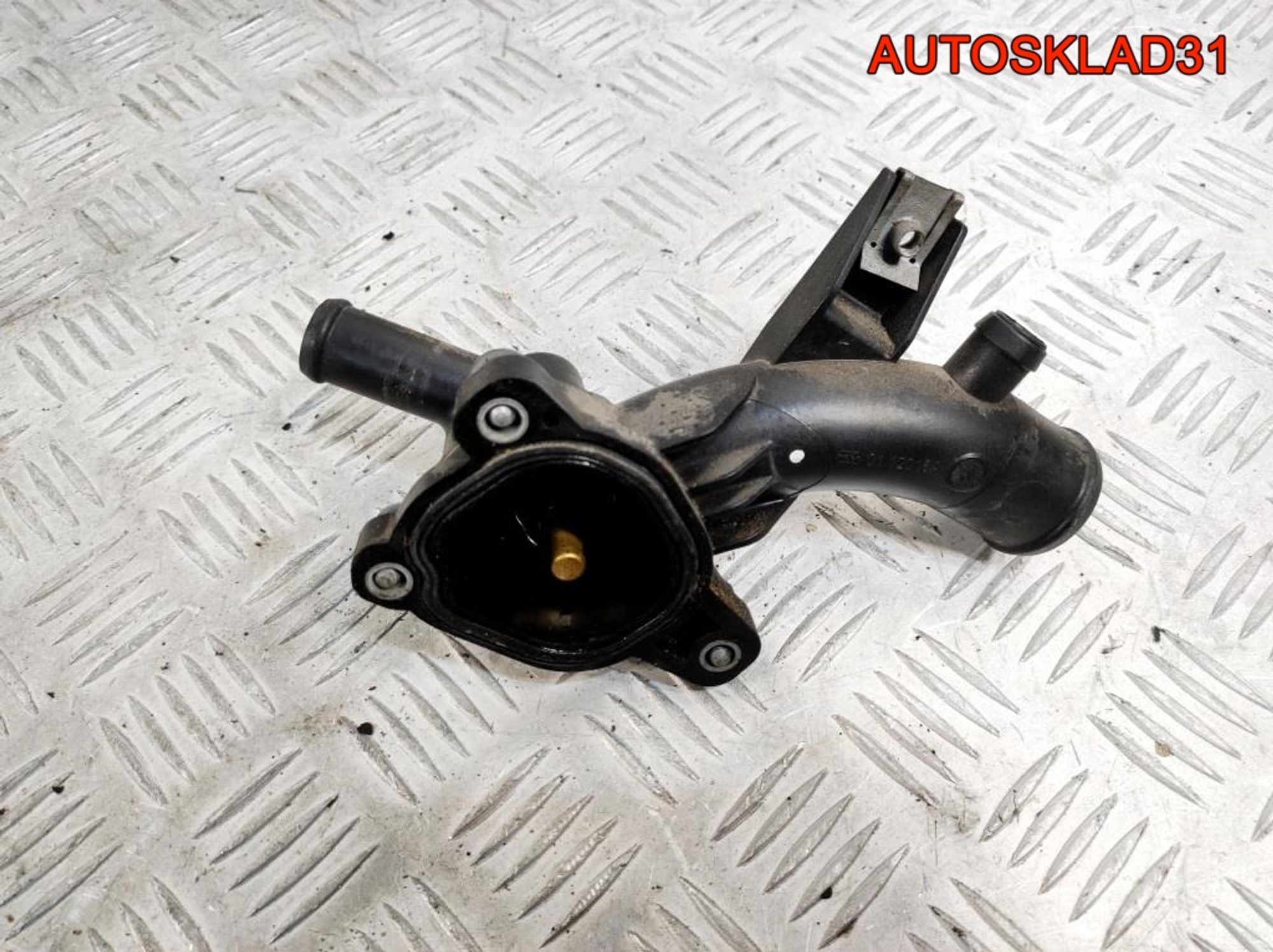 Корпус термостата Opel Corsa D 1,4 A14XER 25192985 Бензин, 1400 рублей, Дубовое