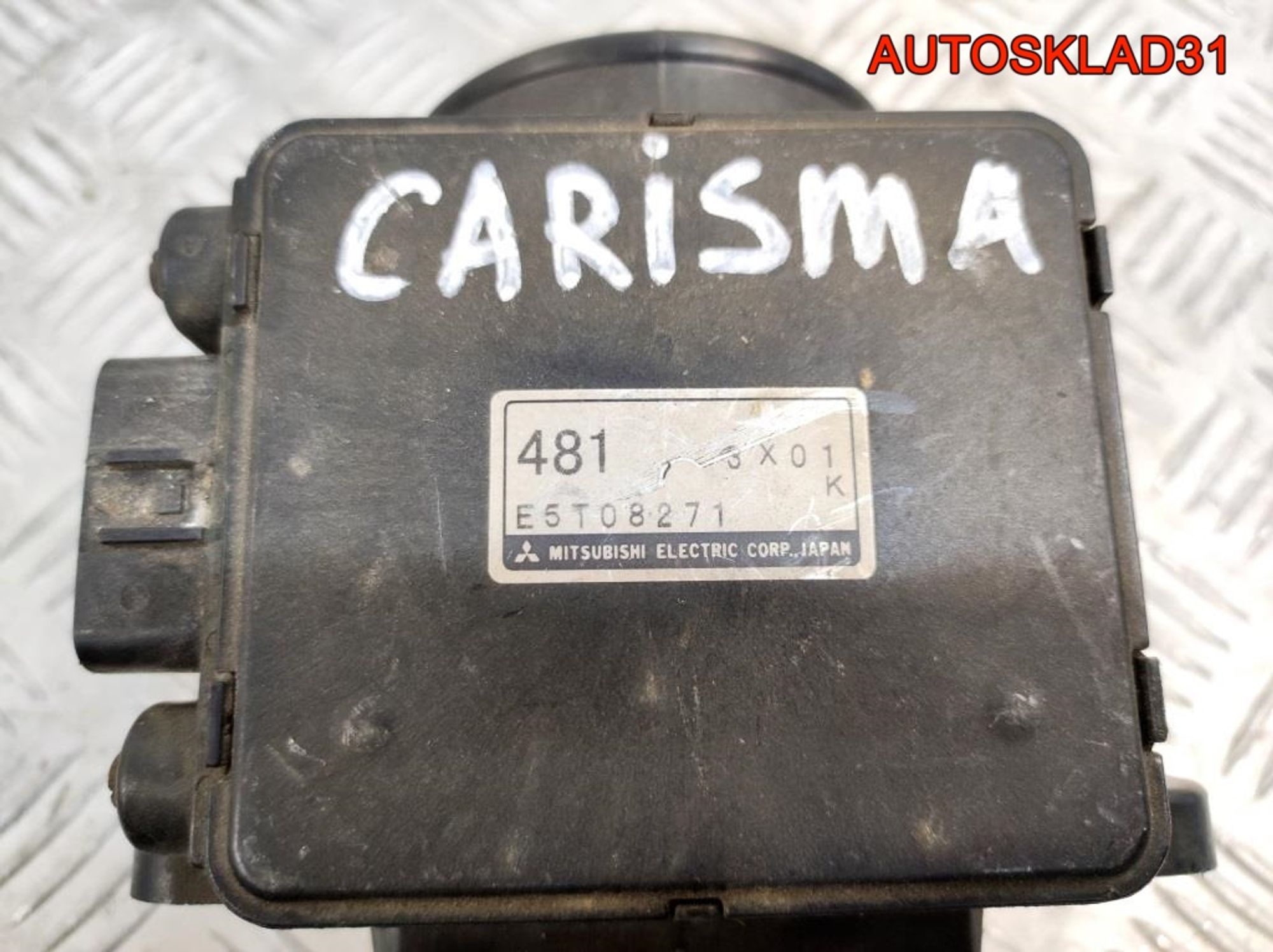 Расходомер воздуха Mitsubishi Carisma DA 1,8 4G93 E5T08271, 7200 рублей, Дубовое