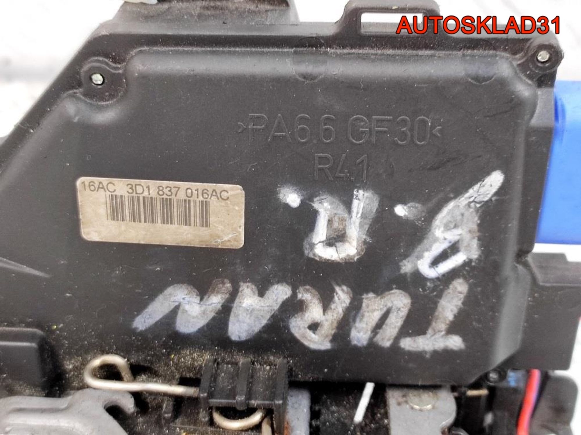 Замок двери передней правой VW Touran 3D1837016AC, 2800 рублей, Дубовое