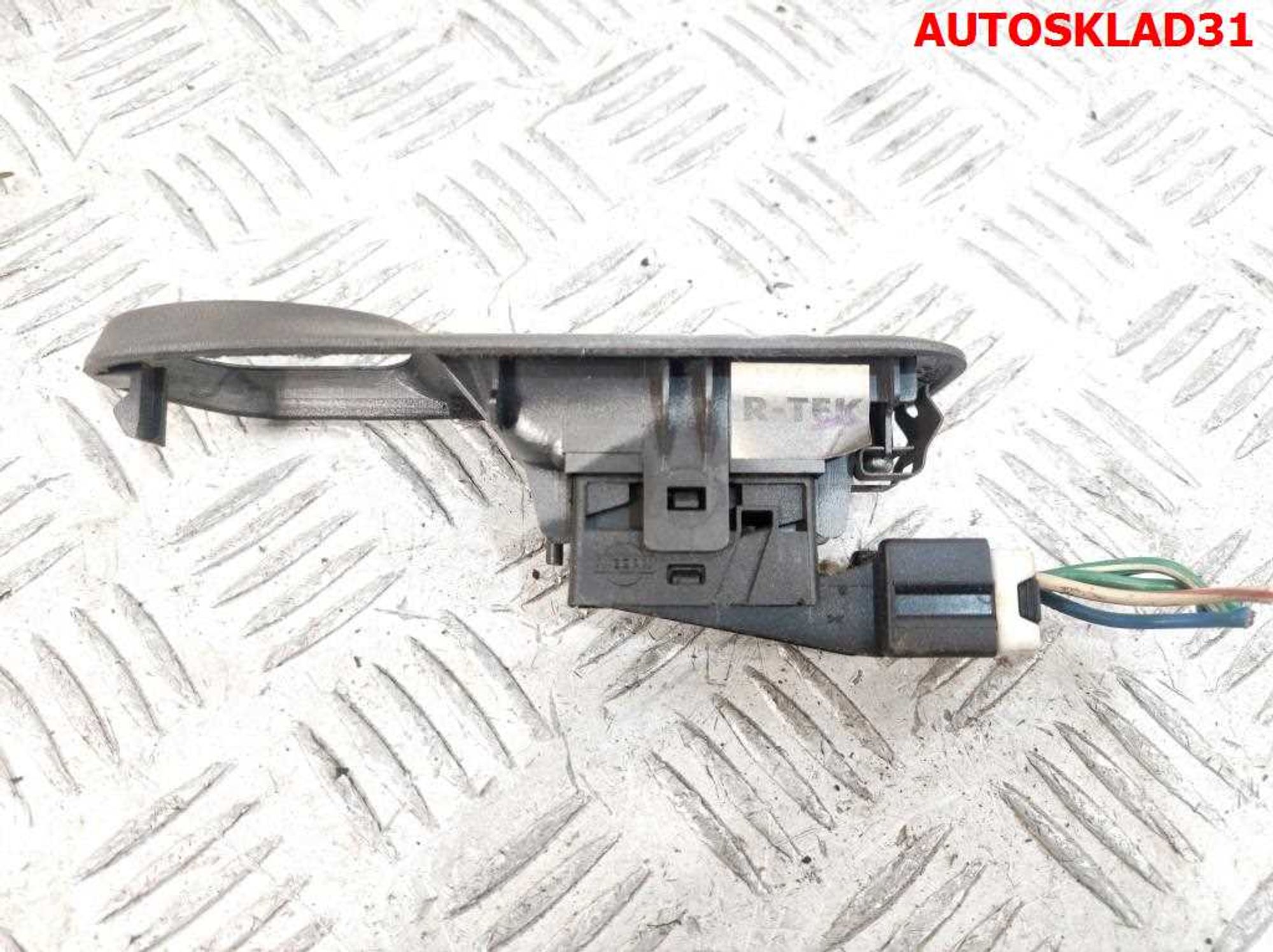 Кнопка стеклоподъемника задняя левая Nissan Primera P11 809613F000, 600 рублей, Дубовое