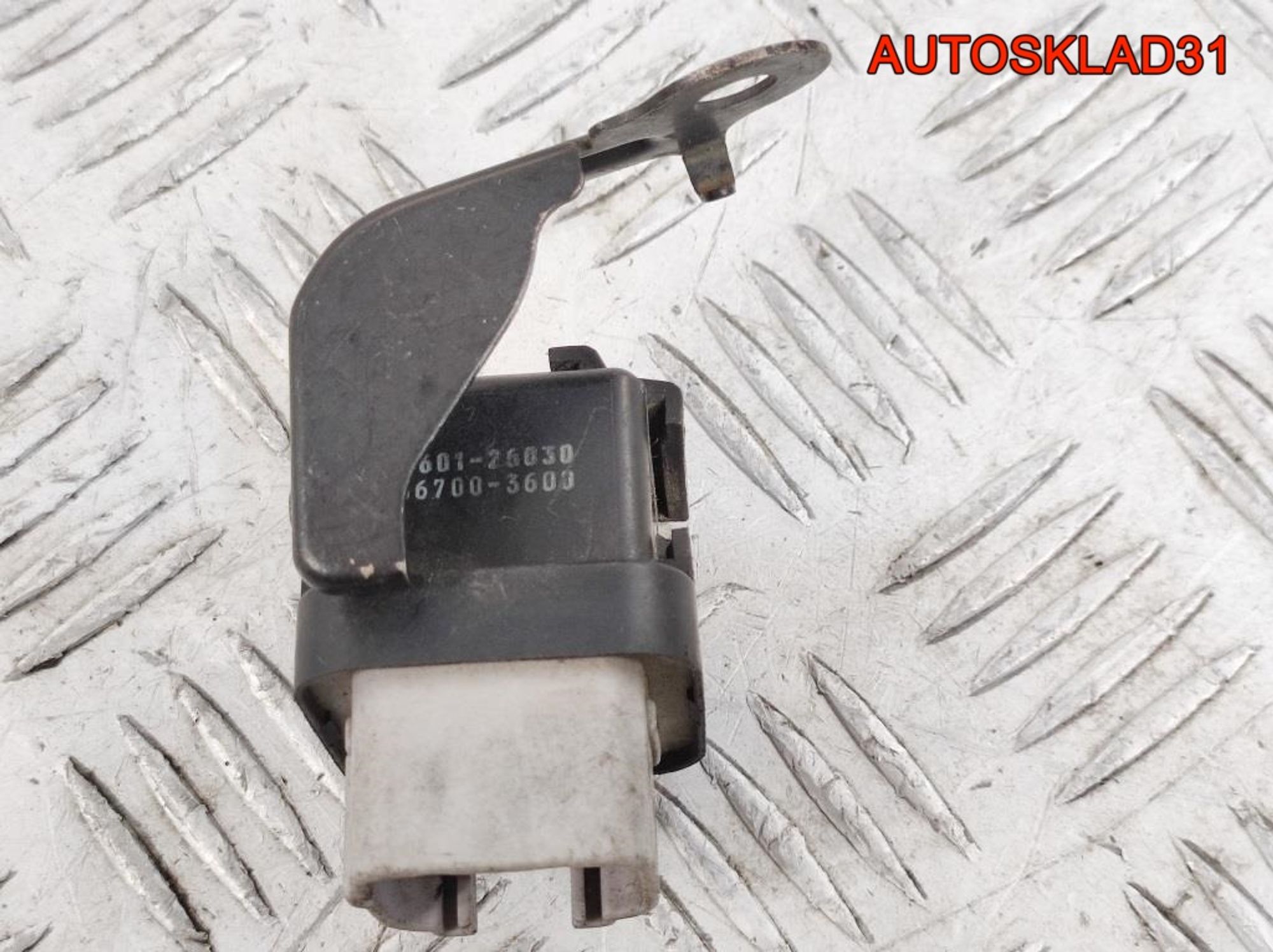 Реле свечей накала Toyota Corolla Verso 2861067010, 2500 рублей, Дубовое