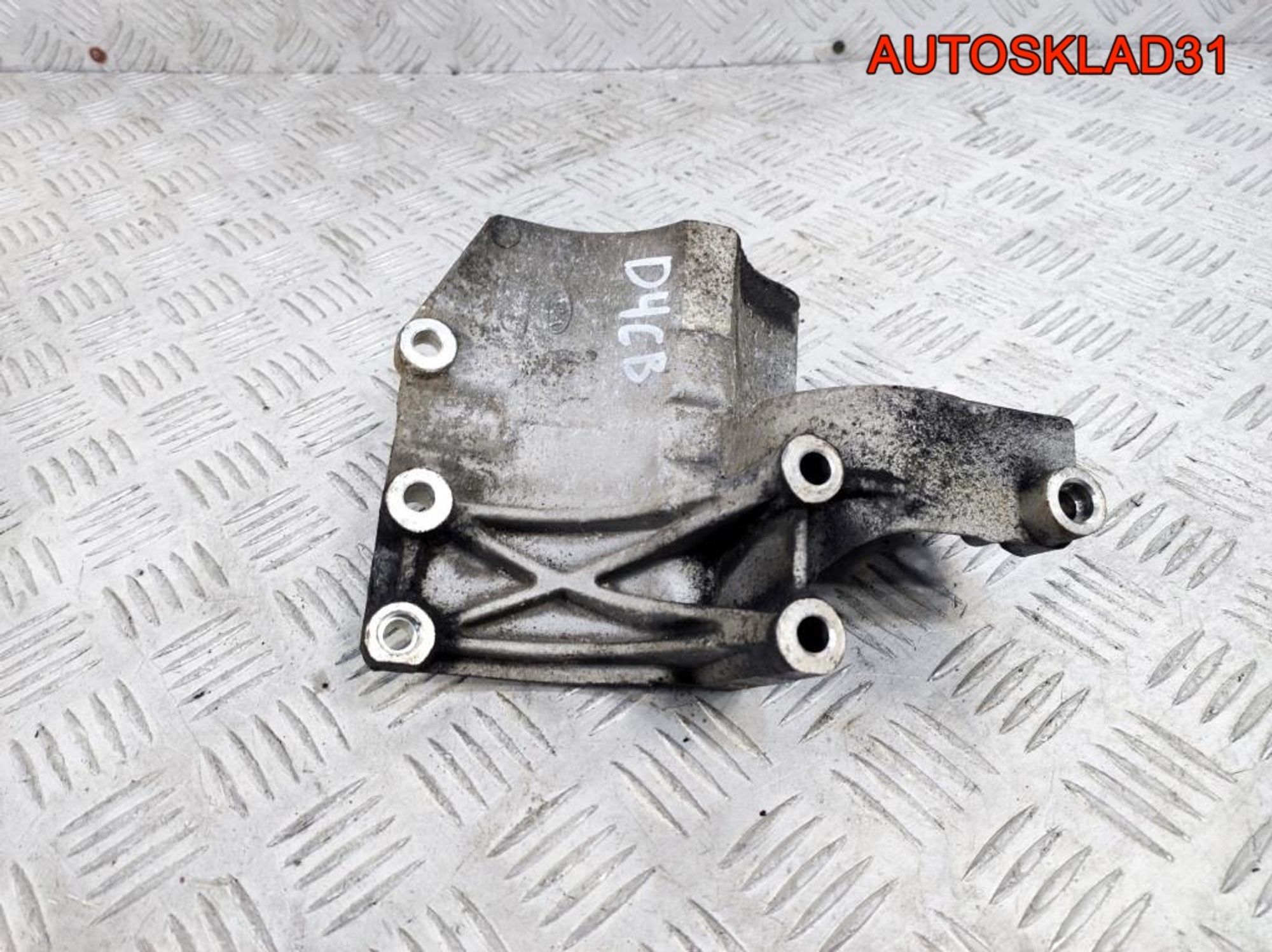 Кронштейн гидроусилителя Hyundai H 1 252714A001, 1400 рублей, Дубовое