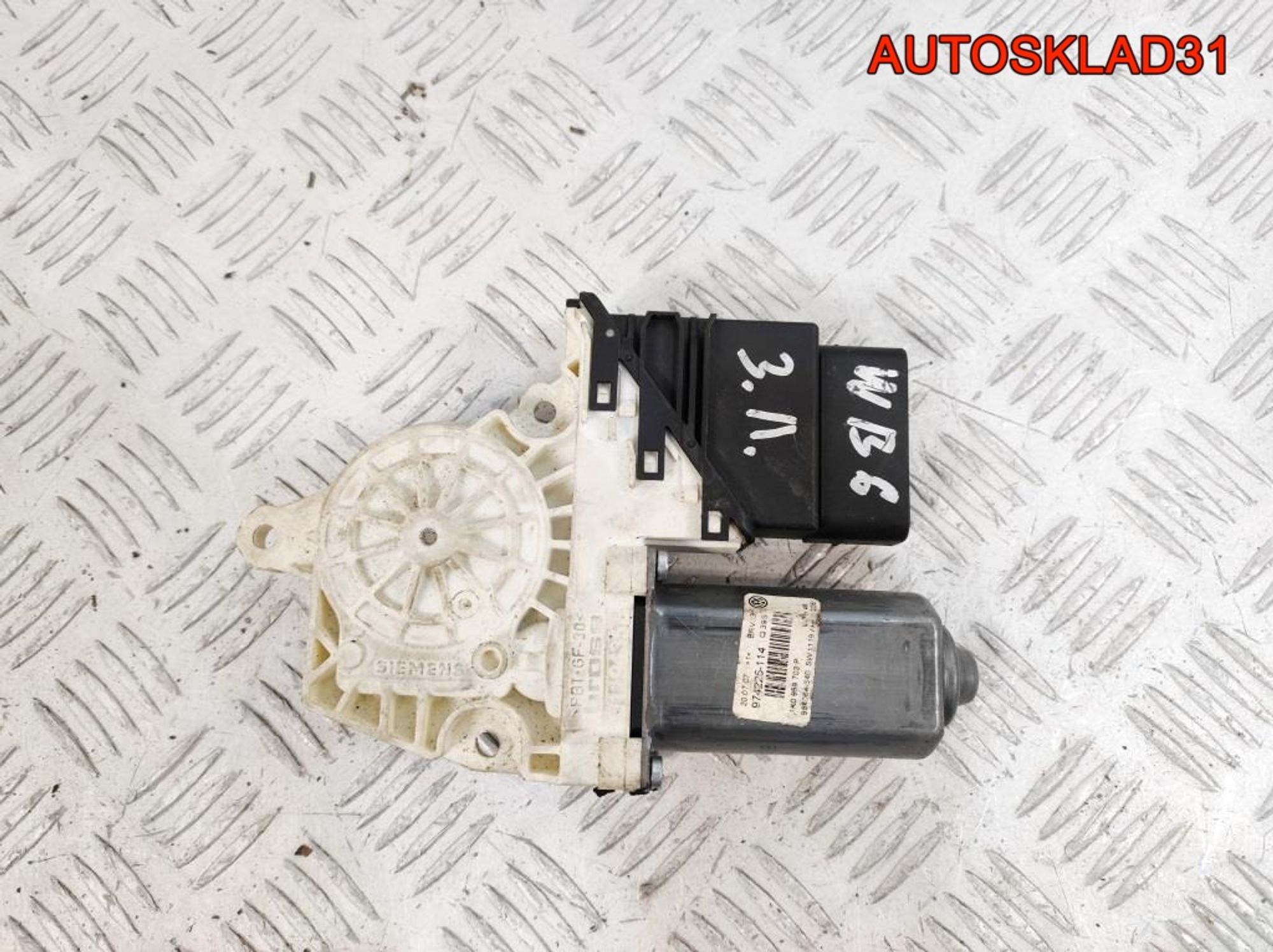 Моторчик стеклоподъемника з/л VW Passat B6 1K0959703P, 1000 рублей, Дубовое