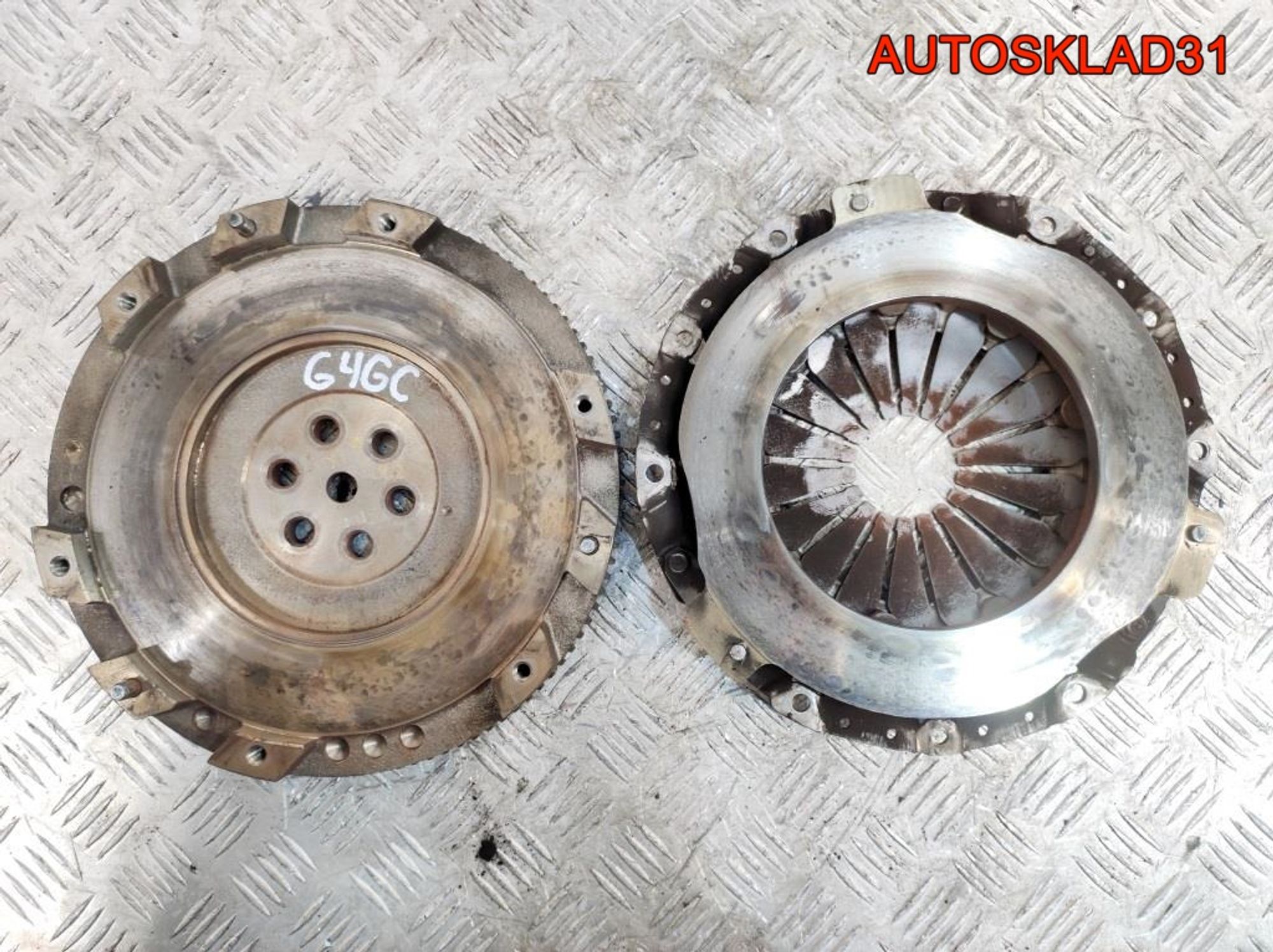 Маховик с корзиной Kia Sportage 2 2.0 G4GC Бензин, 4000 рублей, Дубовое