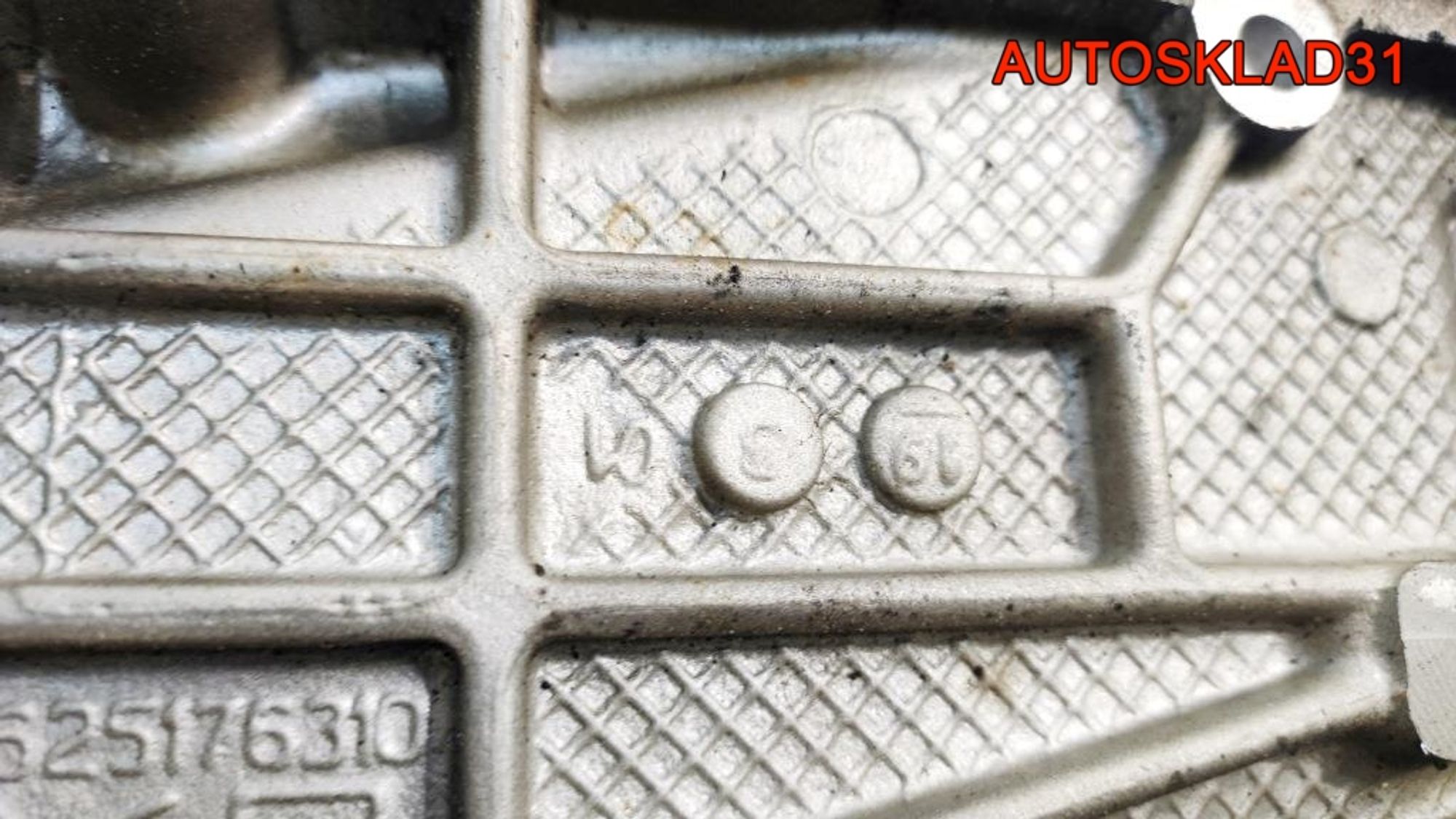 Кронштейн ТНВД Peugeot 206 1,9 PSA WJY 10DXFR 9625176310, 1000 рублей, Дубовое