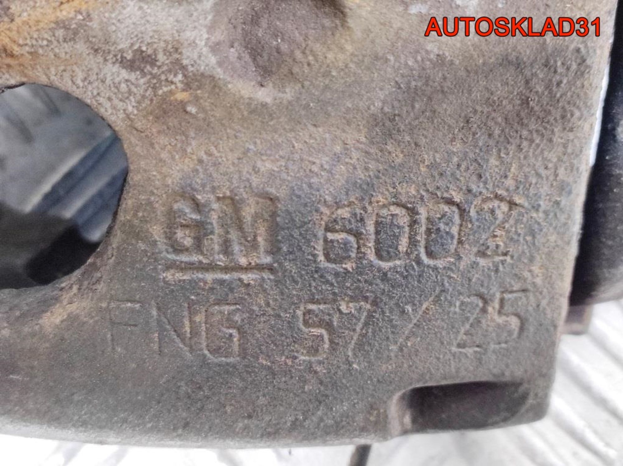 Суппорт тормозной передний левый Opel Vectra C 93176375, 2300 рублей, Дубовое