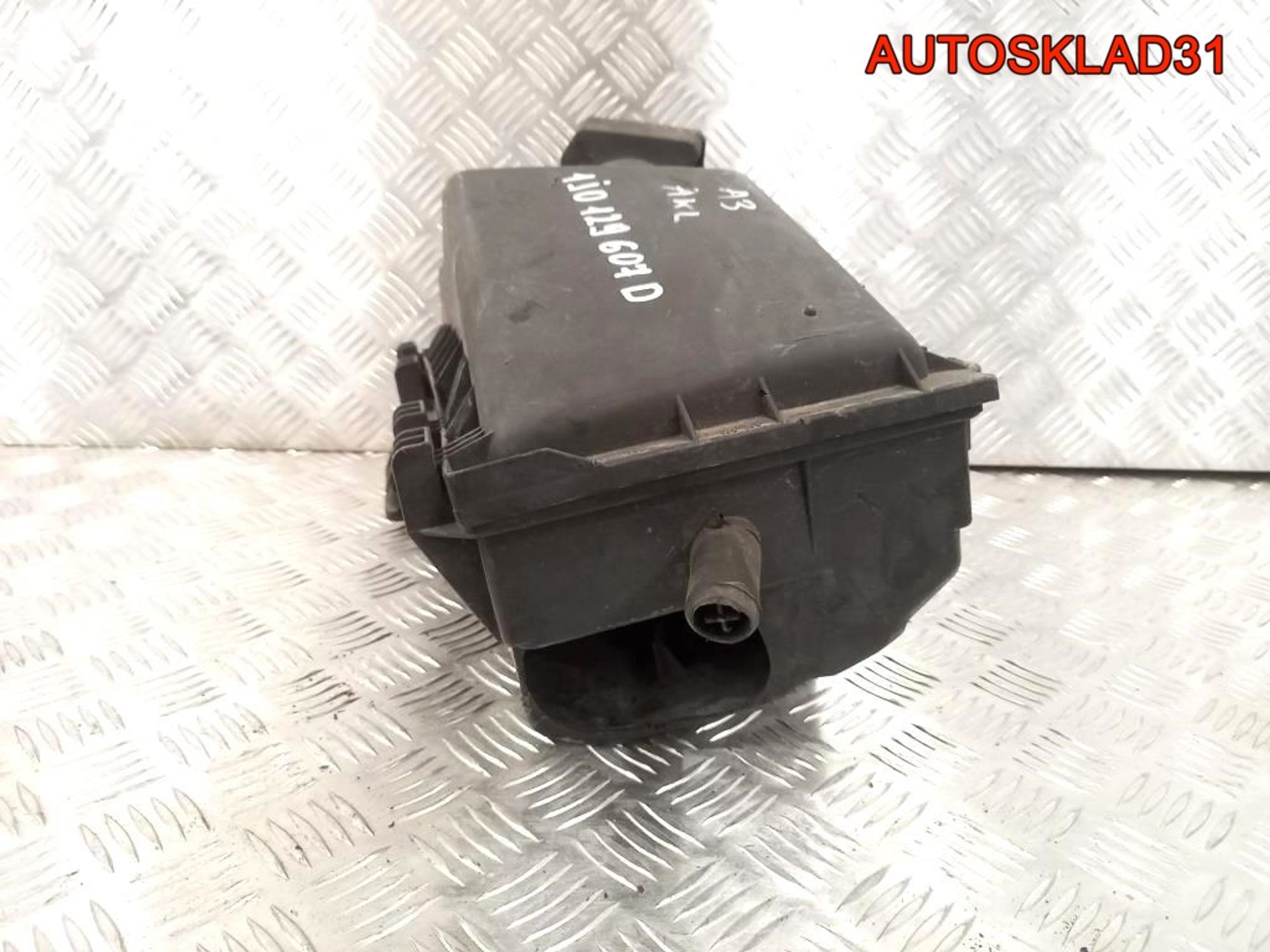 Корпус воздушного фильтра VW Golf 4 1J0129607D, 1800 рублей, Дубовое