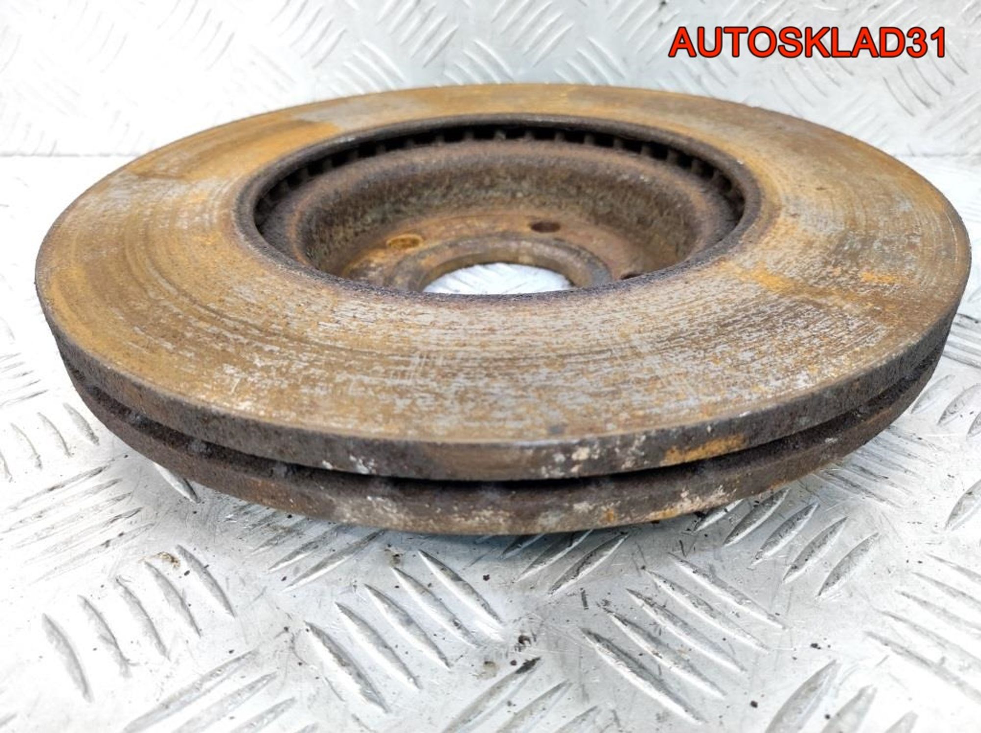 Диск тормозной передний Ford C-MAX 2 1520297, 2500 рублей, Дубовое