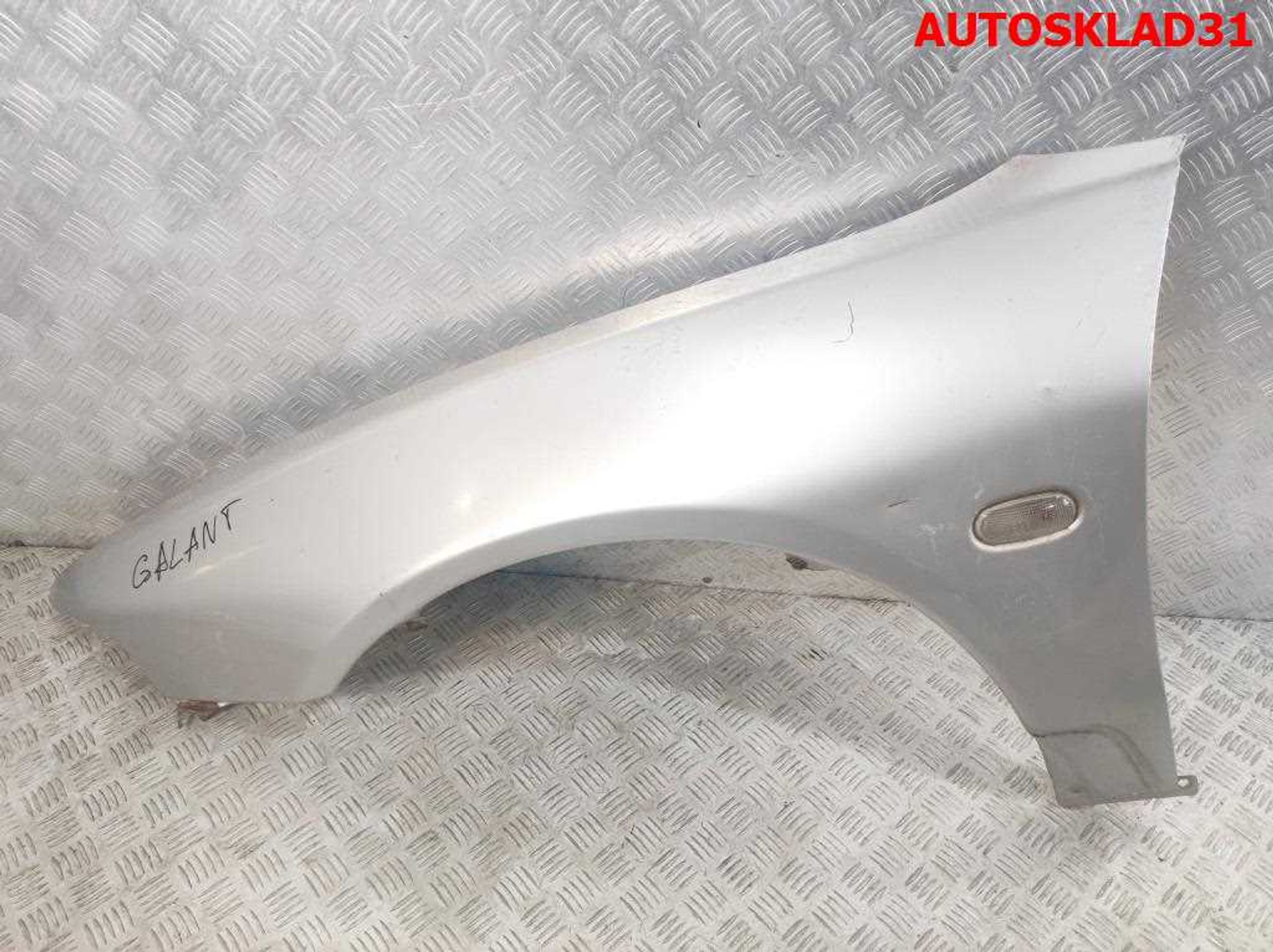 Крыло переднее левое Mitsubishi Galant 8 MR344067, 7000 рублей, Дубовое