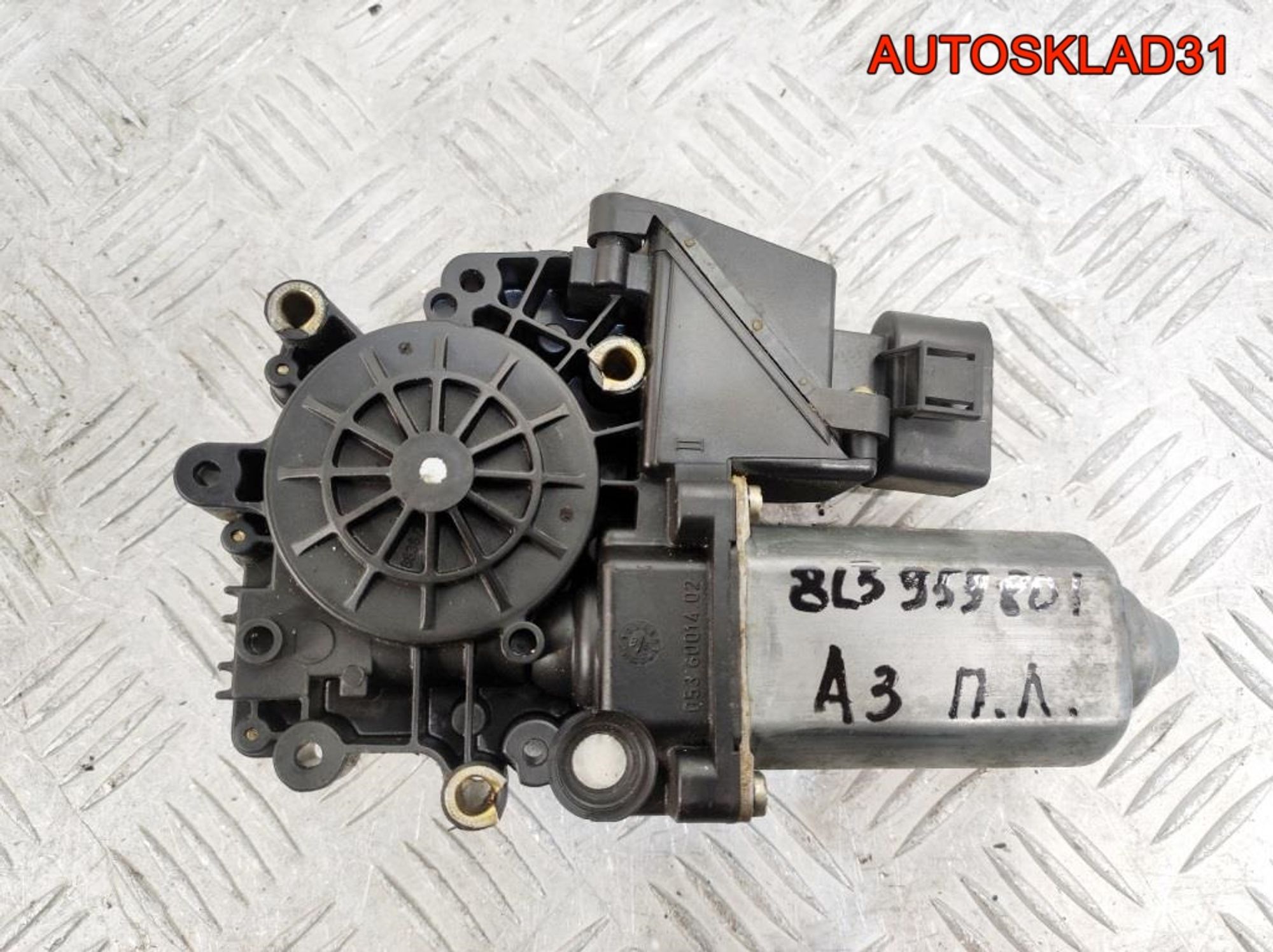 Моторчик стеклоподъемника п/л Audi A3 8L3959801, 800 рублей, Дубовое