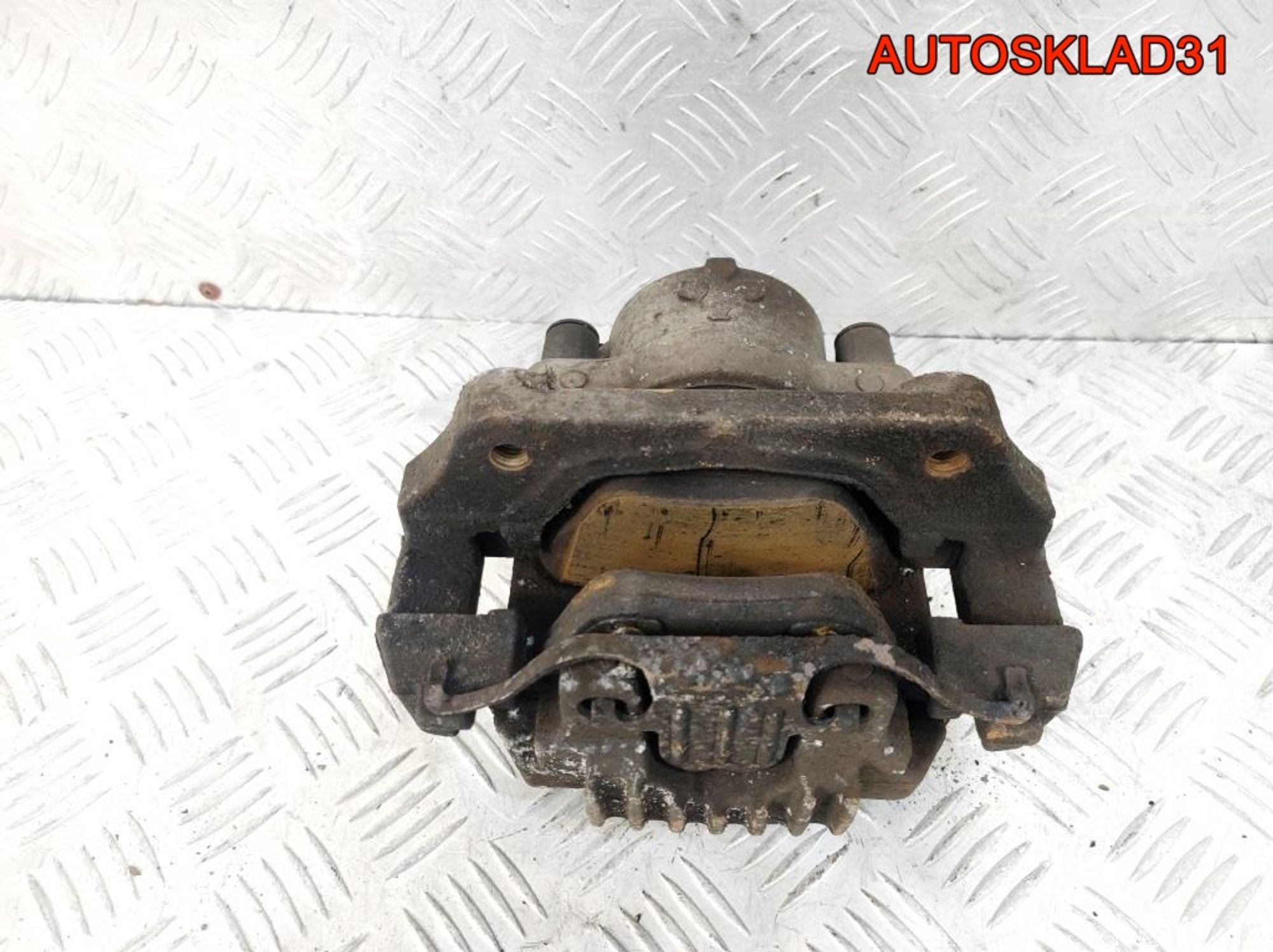 Суппорт тормозной перед правый BMW E90 34116769092, 2100 рублей, Дубовое