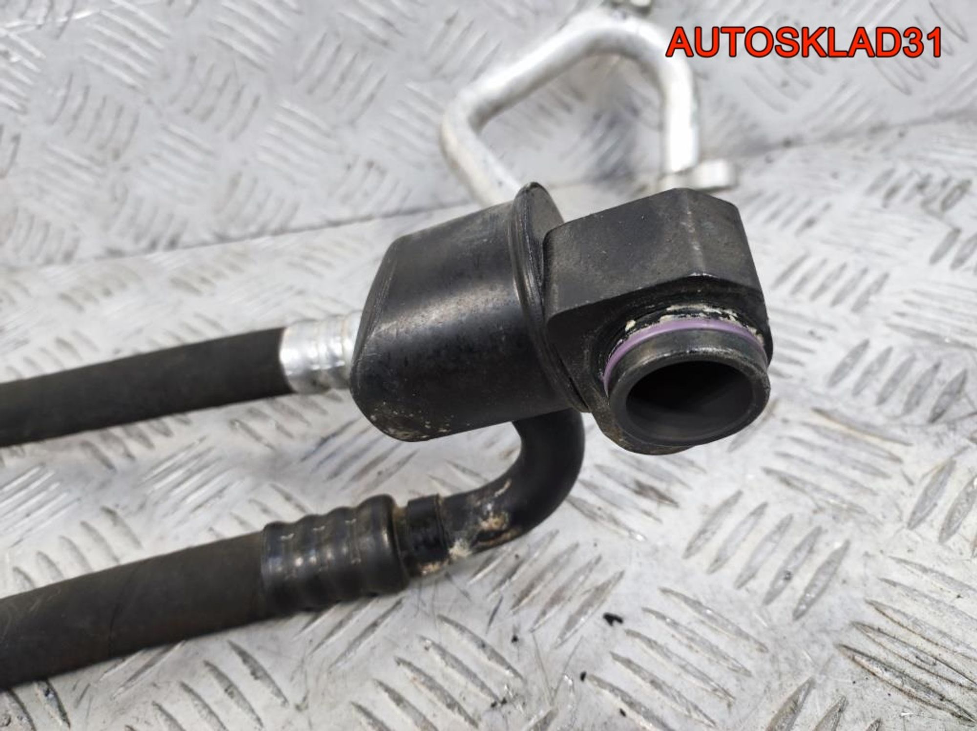 Трубка кондиционера Mercedes Benz W203 A2712300056, 1300 рублей, Дубовое